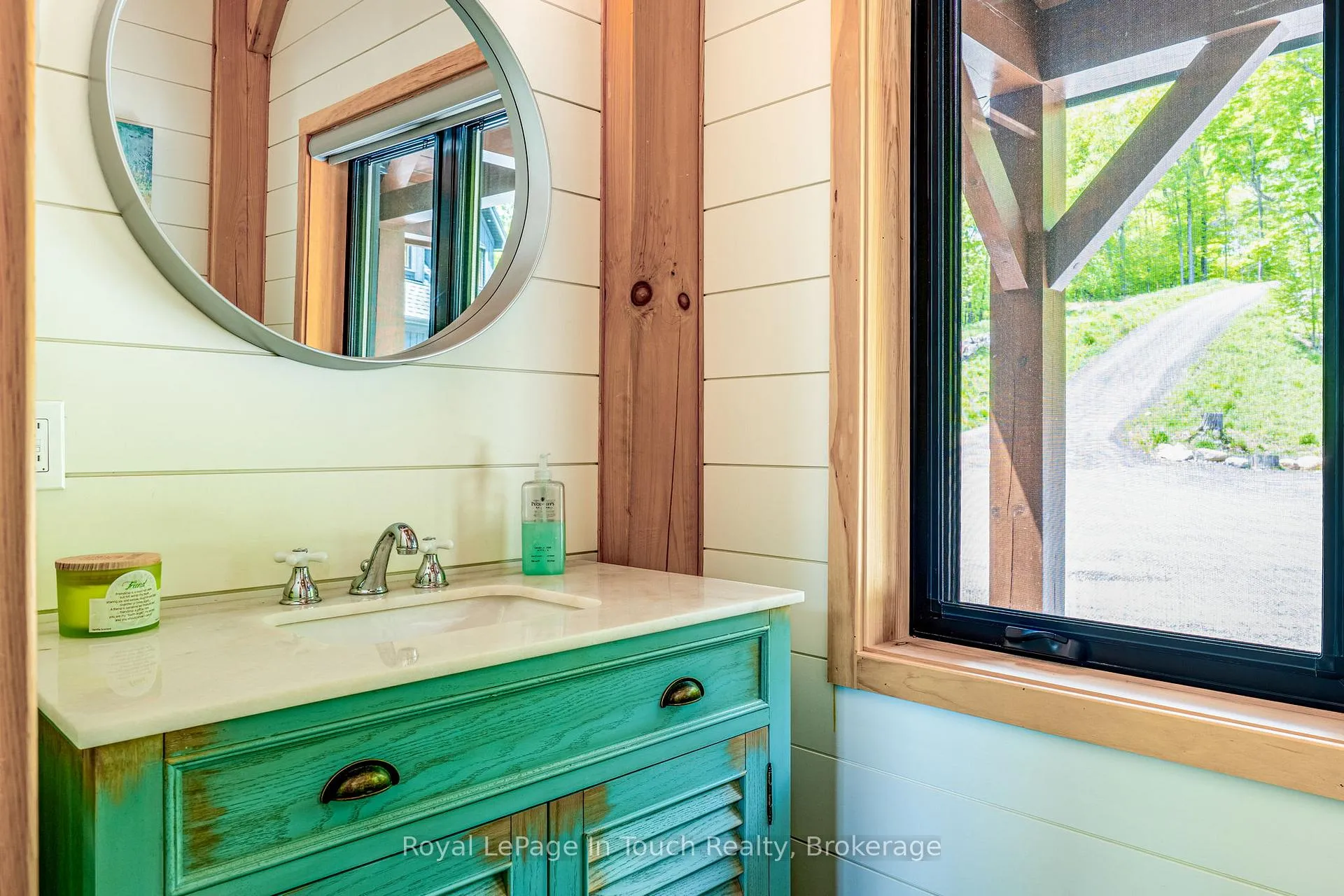Photo 22 of 14 Carling Cove Drive, Carling — HOMEH