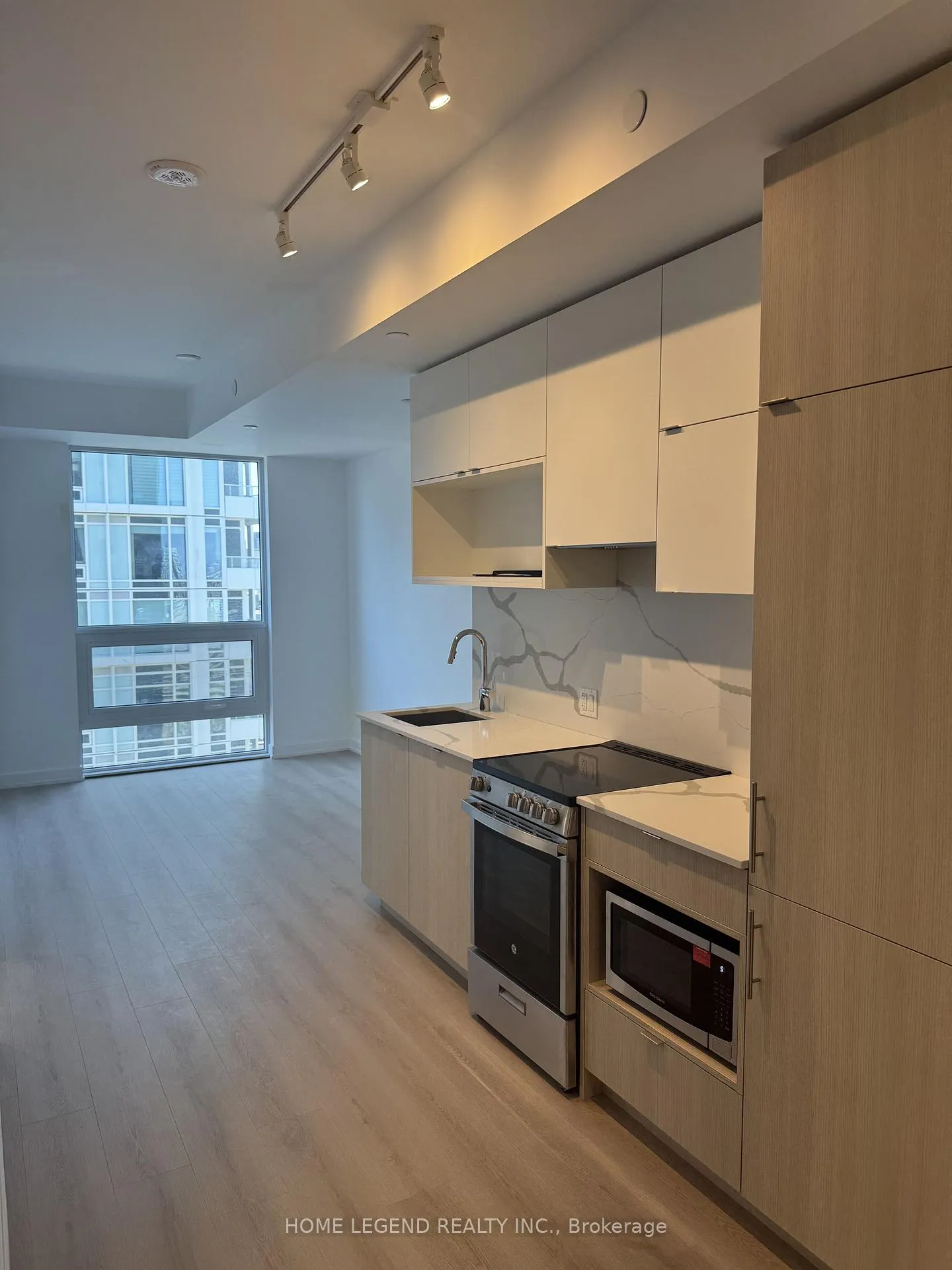 Photo 3 of Unit 3509, 100 Queen Street E, Toronto, Church-Yonge Corridor — HOMEH