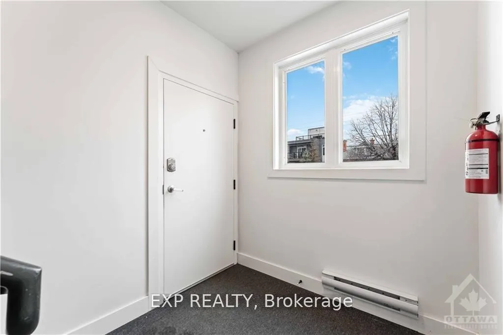 Photo 4 of 227 Blackburn Avenue, Ottawa, Sandy Hill — HOMEH