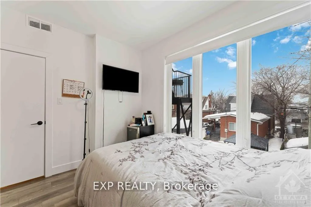 Photo 15 of 227 Blackburn Avenue, Ottawa, Sandy Hill — HOMEH