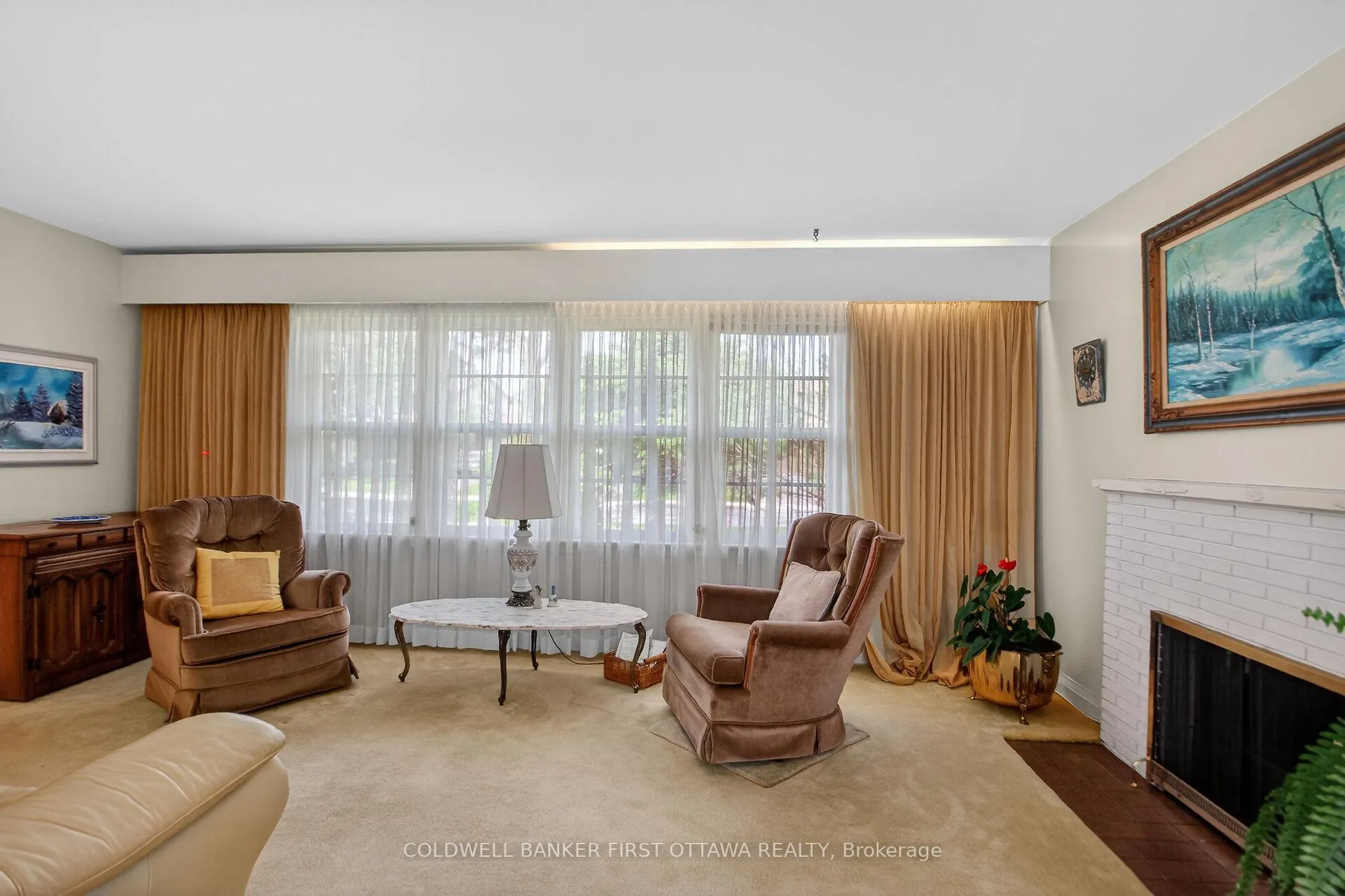 Photo 8 of 1533 Mimosa Avenue, Ottawa, Riverview Park — HOMEH