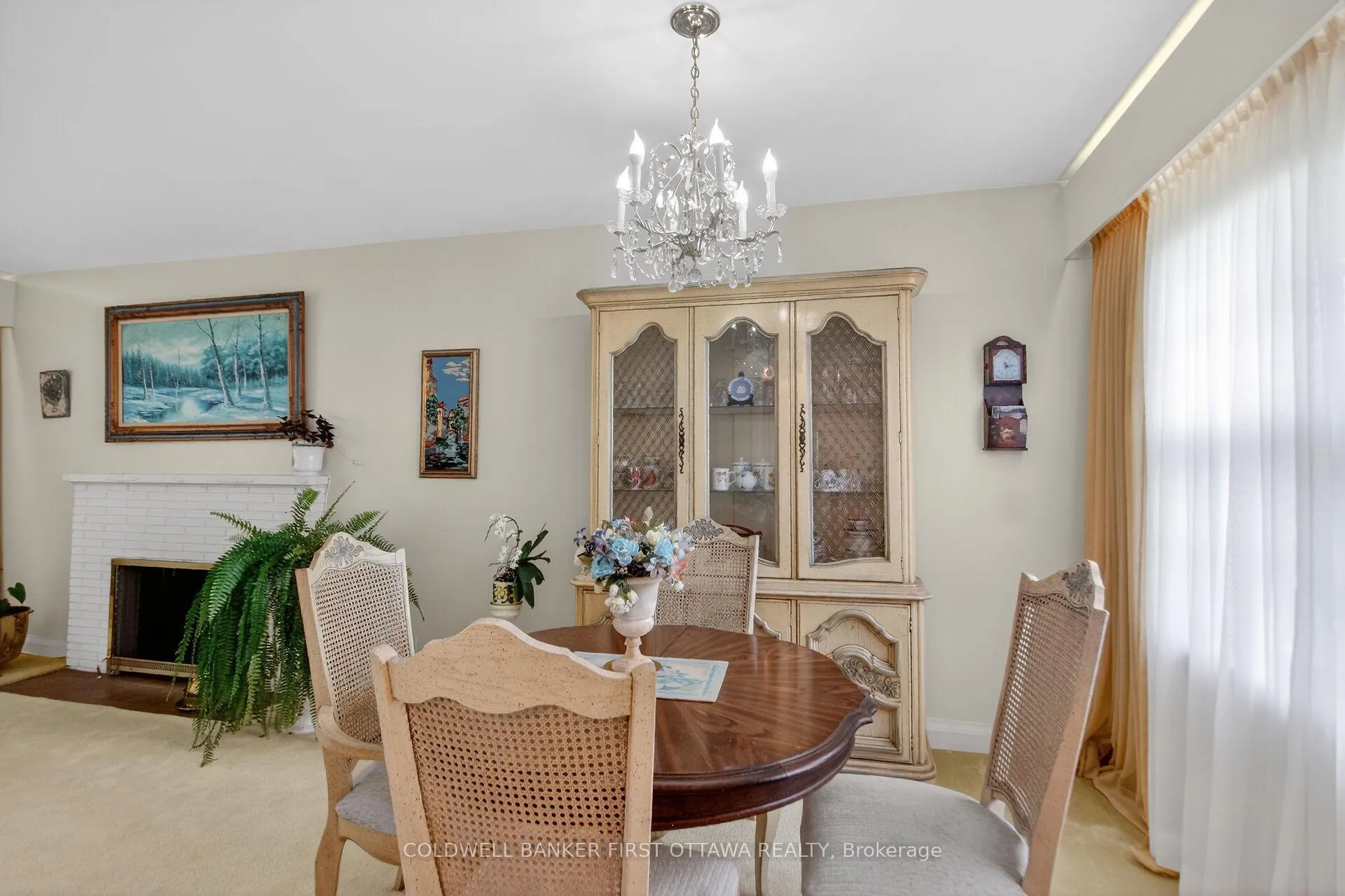 Photo 15 of 1533 Mimosa Avenue, Ottawa, Riverview Park — HOMEH