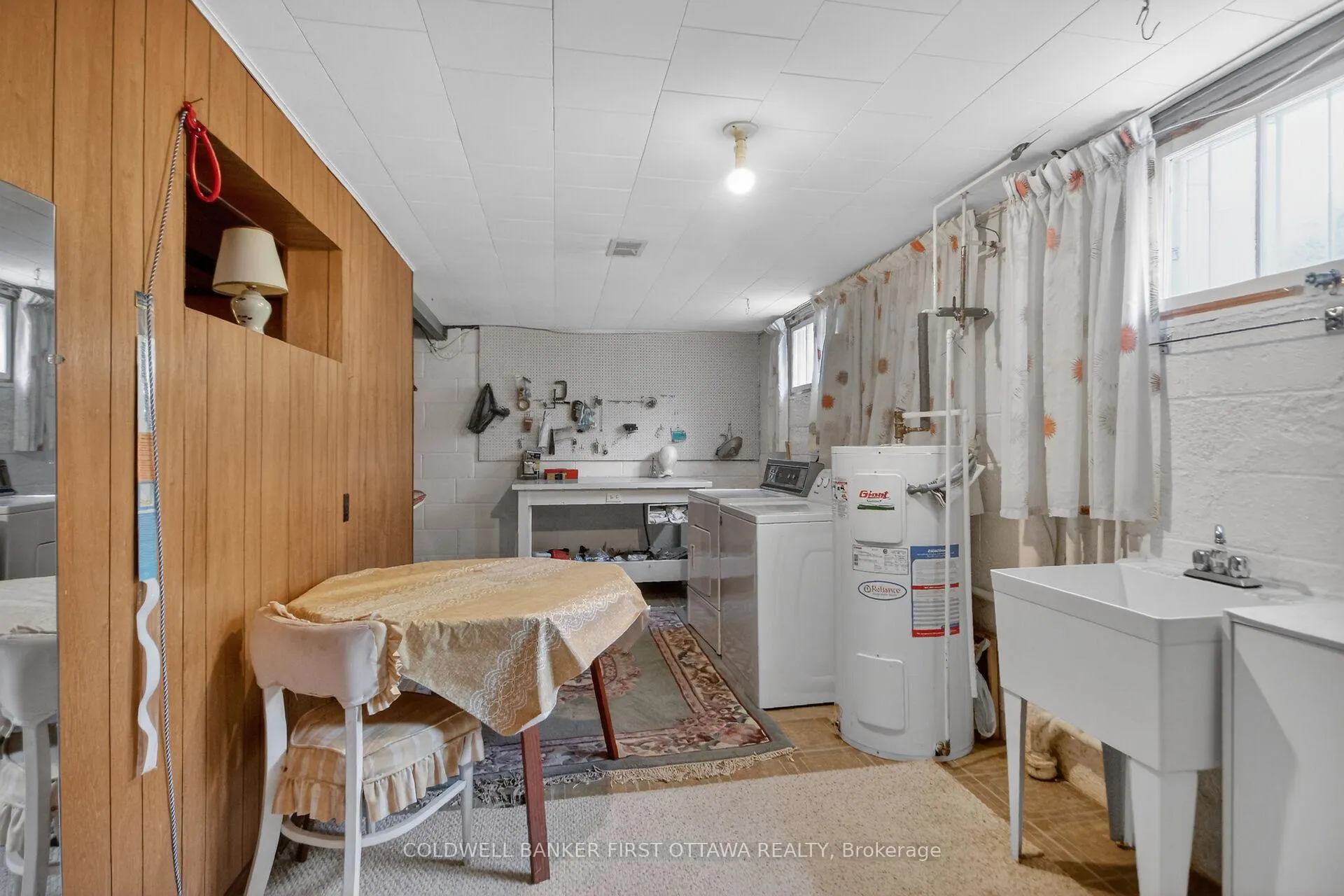 Photo 37 of 1533 Mimosa Avenue, Ottawa, Riverview Park — HOMEH