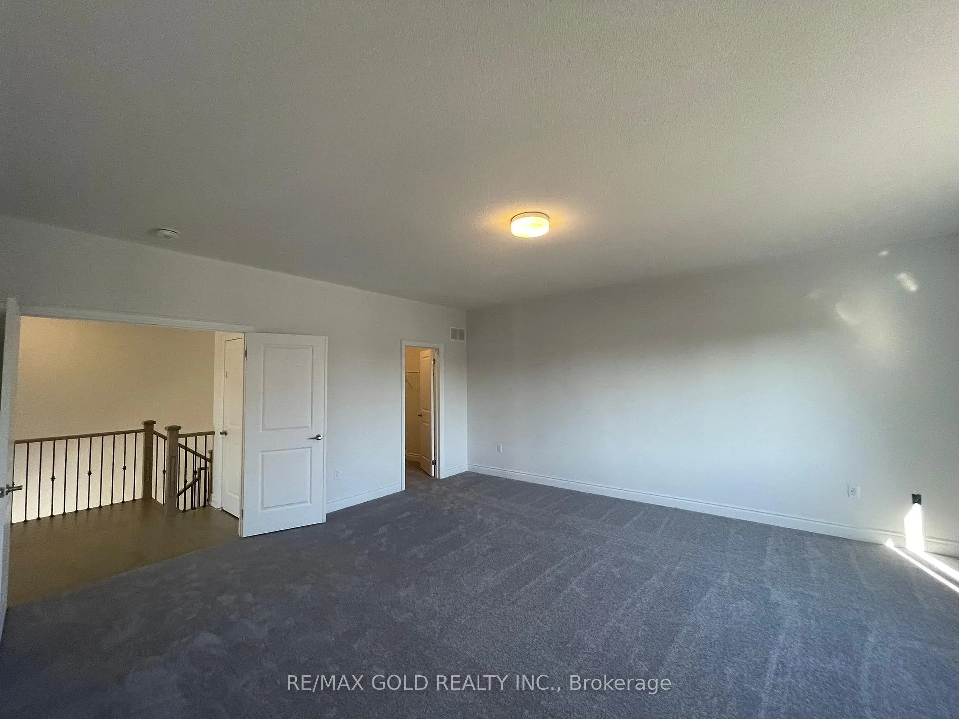 Photo 33 of 31 Dolomite Drive, Brampton, Bram East — HOMEH