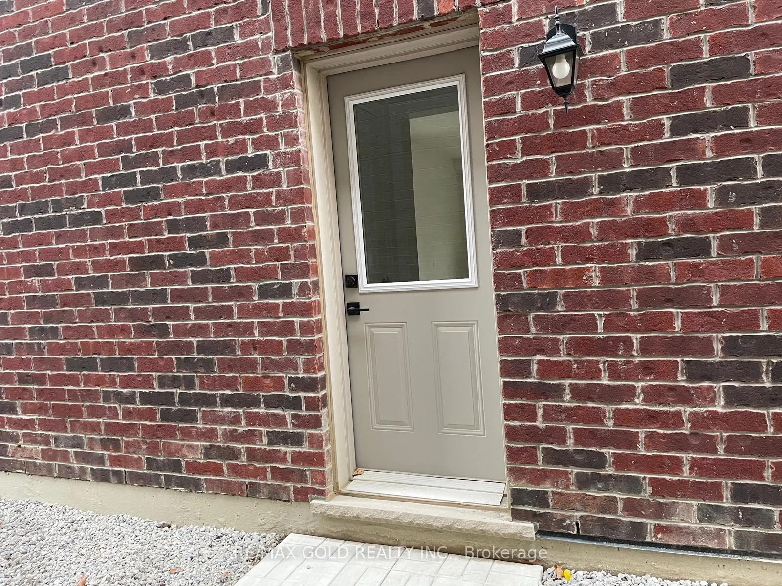 Photo 34 of 31 Dolomite Drive, Brampton, Bram East — HOMEH