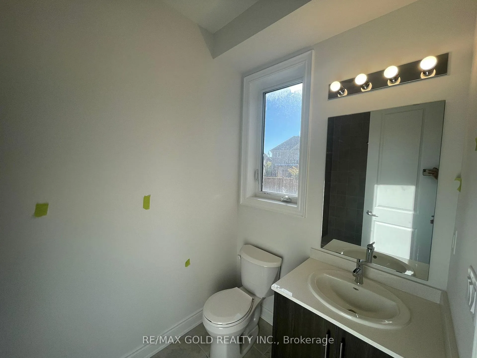 Photo 43 of 31 Dolomite Drive, Brampton, Bram East — HOMEH