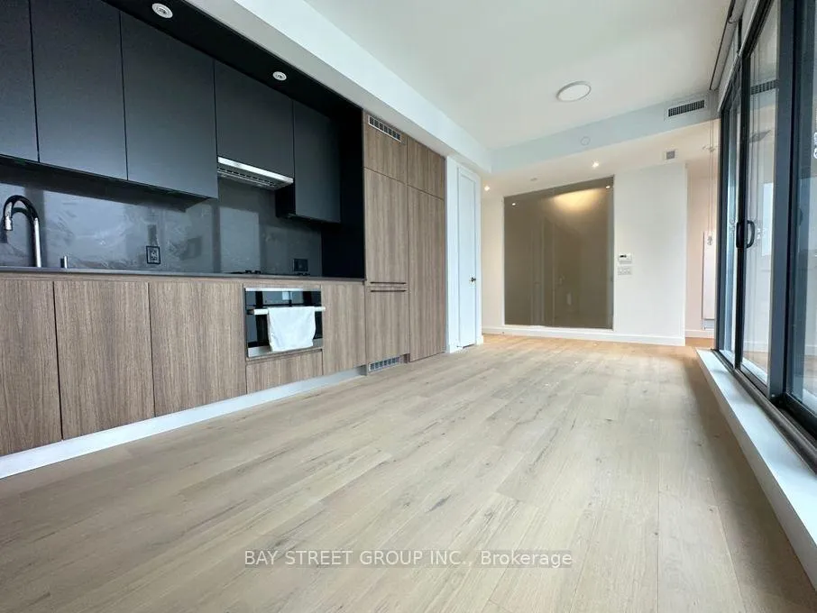 Photo 4 of Unit 1408, 81 Wellesley Street E, Toronto, Church-Yonge Corridor — HOMEH