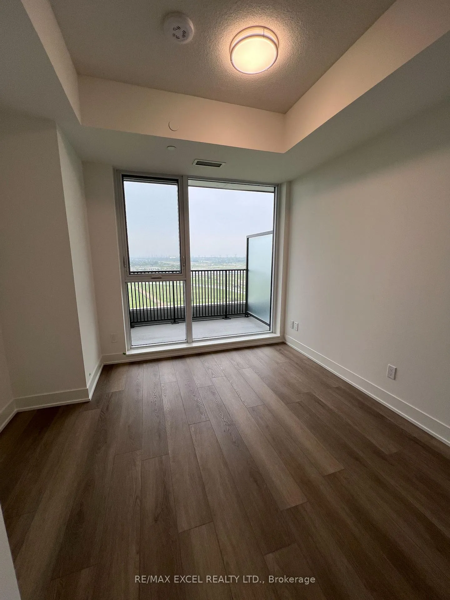 Photo 6 of Unit 1619, 56 Andre de Grasse Street, Markham, Unionville — HOMEH