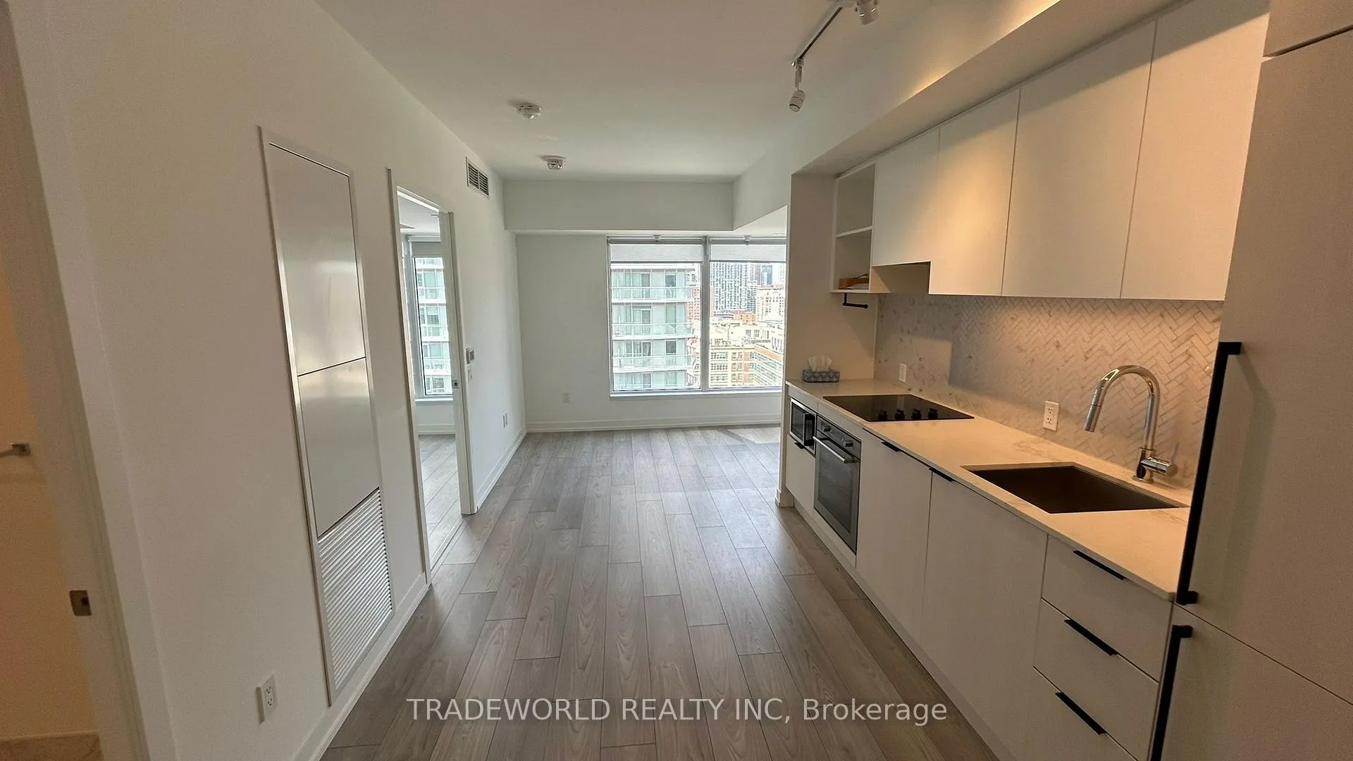Photo 2 of Unit 2616, 82 Dalhousie Street, Toronto, Church-Yonge Corridor — HOMEH