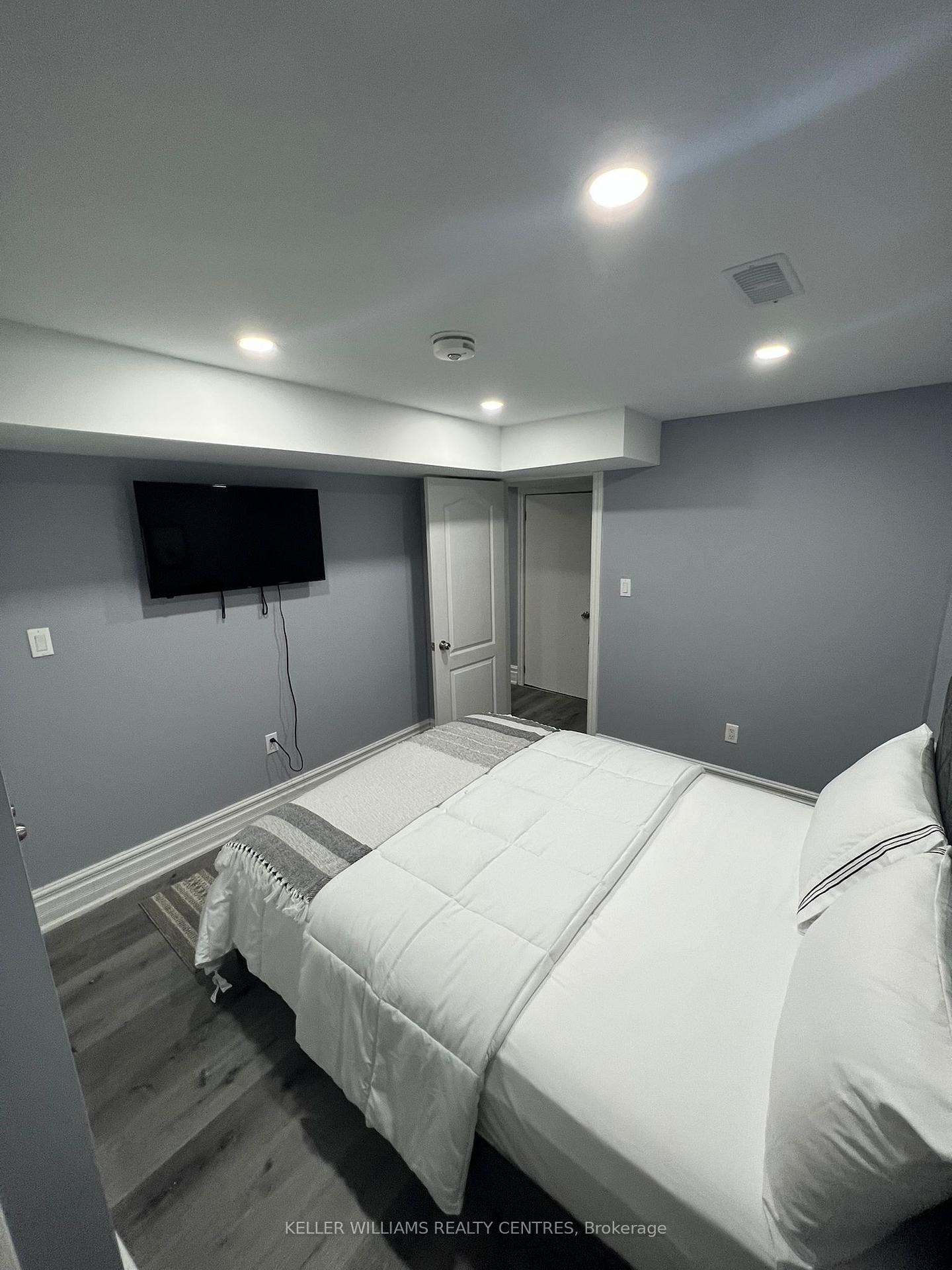 Photo 10 of Unit Lower, 87 William Ingles Drive E, Clarington, Courtice — HOMEH