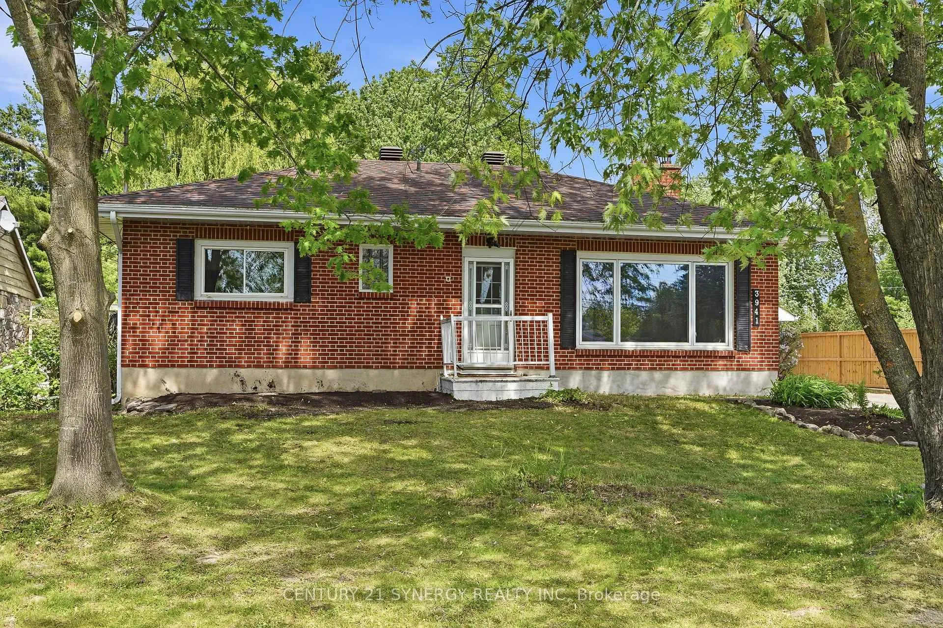 Photo 1 of 3941 Shirley Avenue, Ottawa, Riverside South/Gloucester Glen — HOMEH