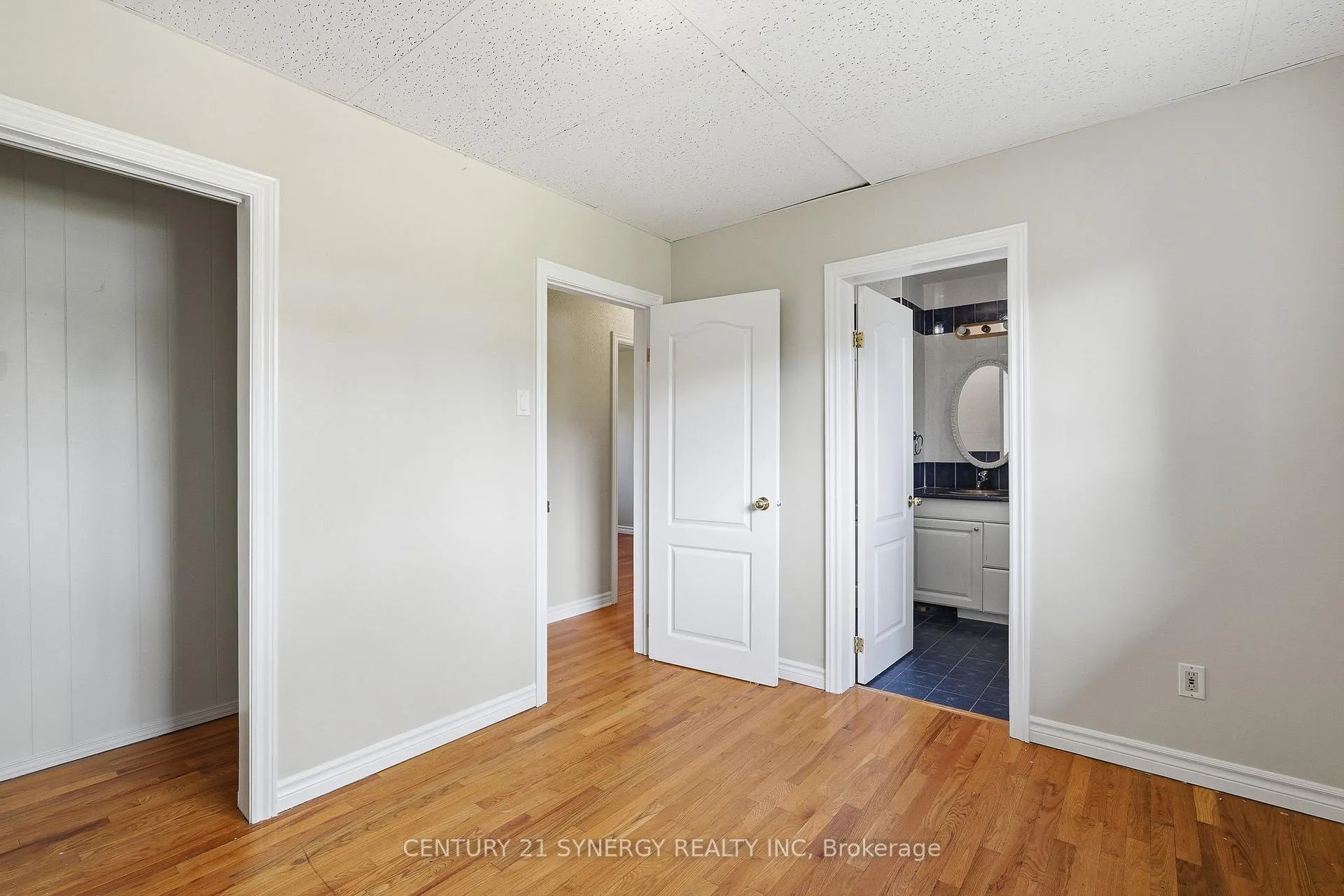 Photo 10 of 3941 Shirley Avenue, Ottawa, Riverside South/Gloucester Glen — HOMEH