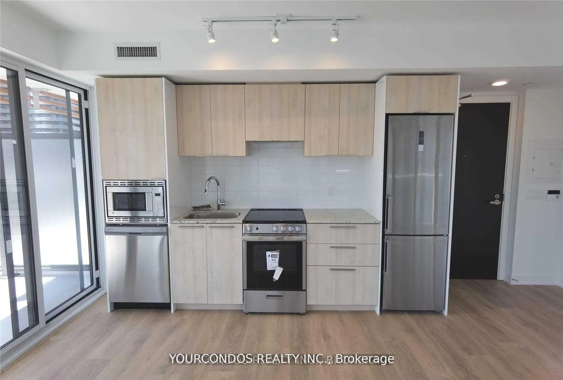 Photo 4 of Unit 2504, 18 Maitland Terrace, Toronto, Church-Yonge Corridor — HOMEH