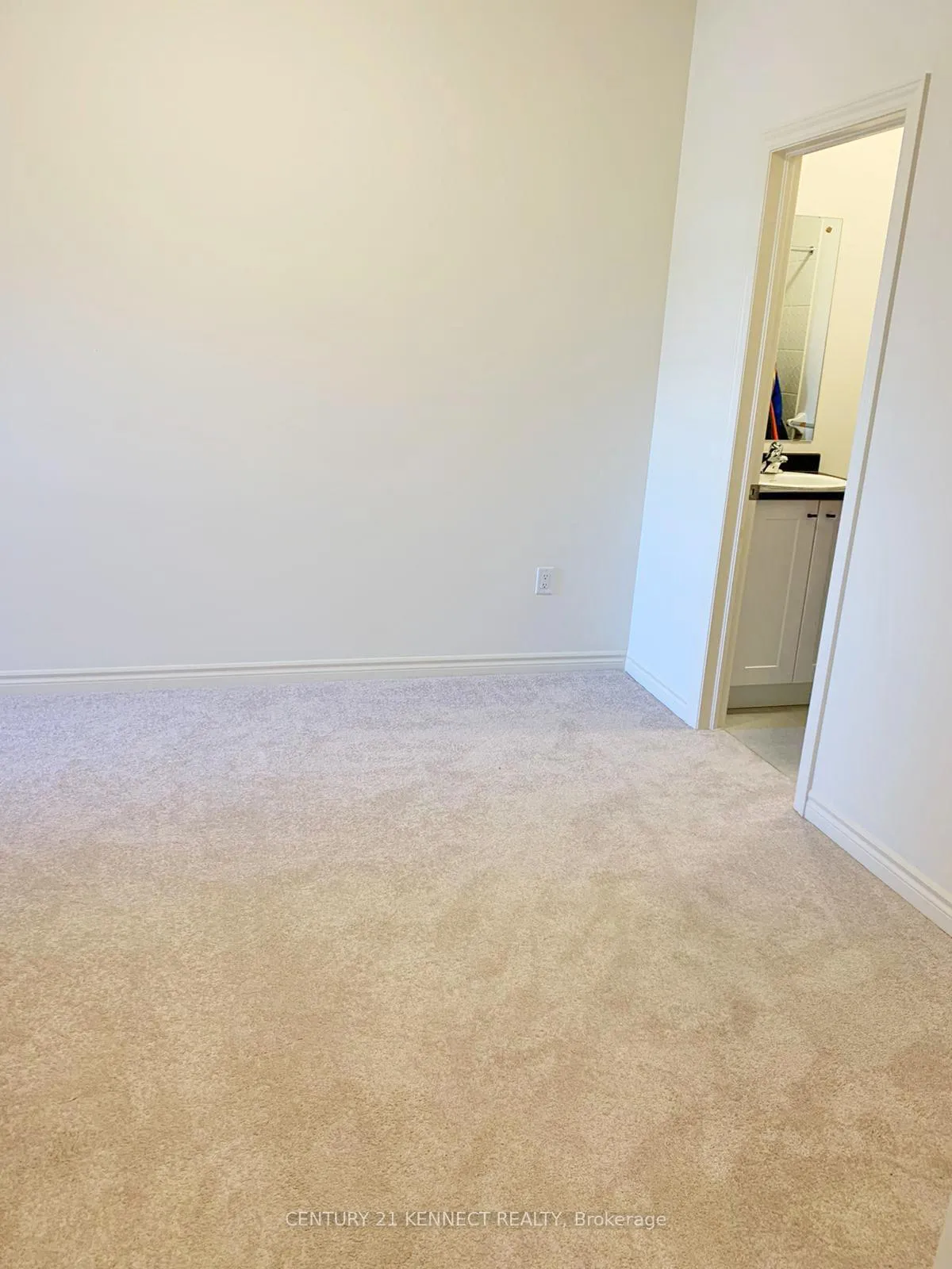 Photo 14 of 15 Arrowview Drive, Brampton, Northwest Brampton — HOMEH