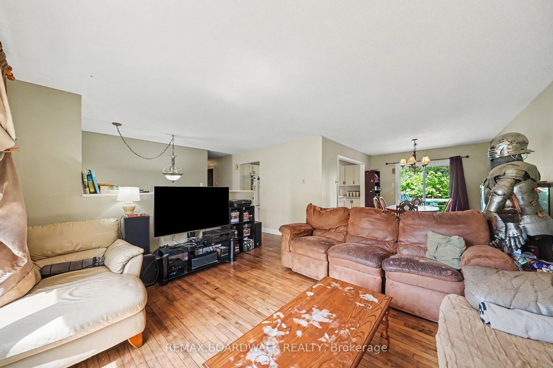 Photo 5 of 3399 Regburn Drive, Ottawa, Osgoode — HOMEH