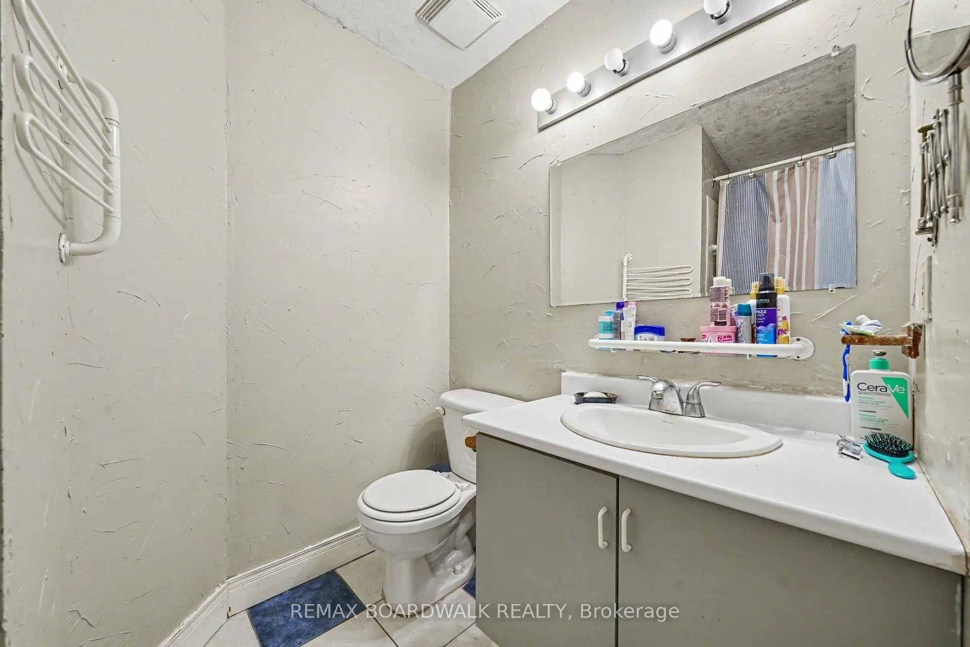 Photo 17 of 3399 Regburn Drive, Ottawa, Osgoode — HOMEH