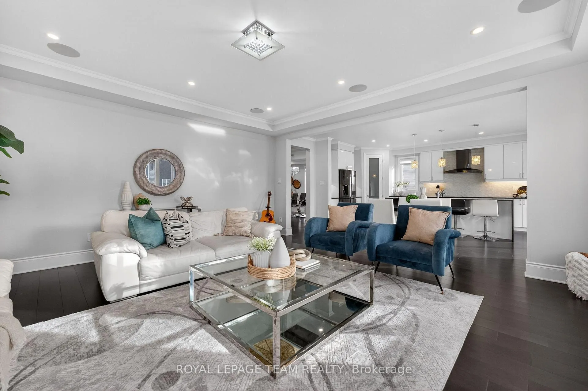 Photo 14 of 290 Ponderosa Street, Ottawa, Kanata - Emerald Meadows/Trailwest — HOMEH