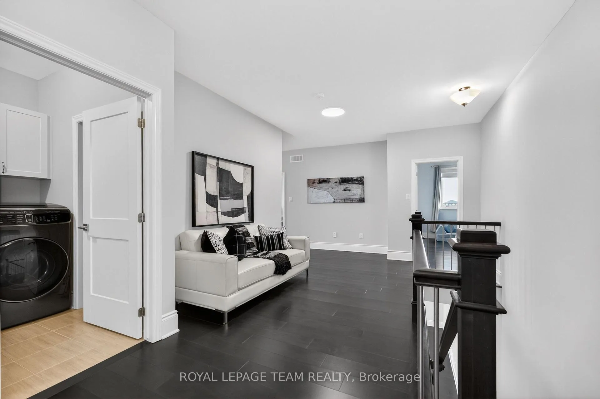 Photo 17 of 290 Ponderosa Street, Ottawa, Kanata - Emerald Meadows/Trailwest — HOMEH
