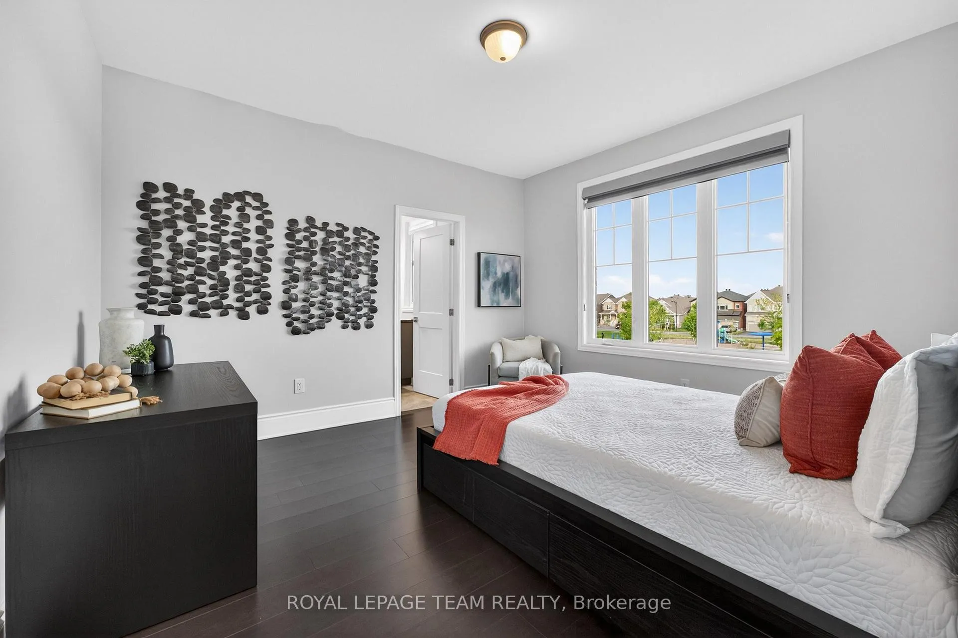 Photo 31 of 290 Ponderosa Street, Ottawa, Kanata - Emerald Meadows/Trailwest — HOMEH