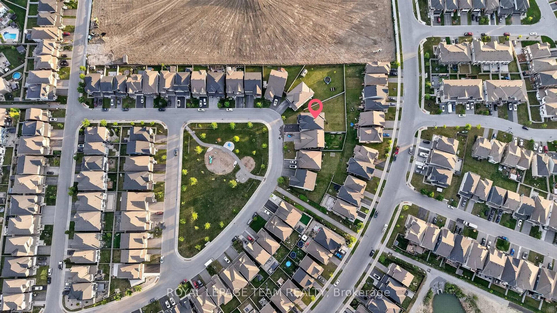 Photo 41 of 290 Ponderosa Street, Ottawa, Kanata - Emerald Meadows/Trailwest — HOMEH