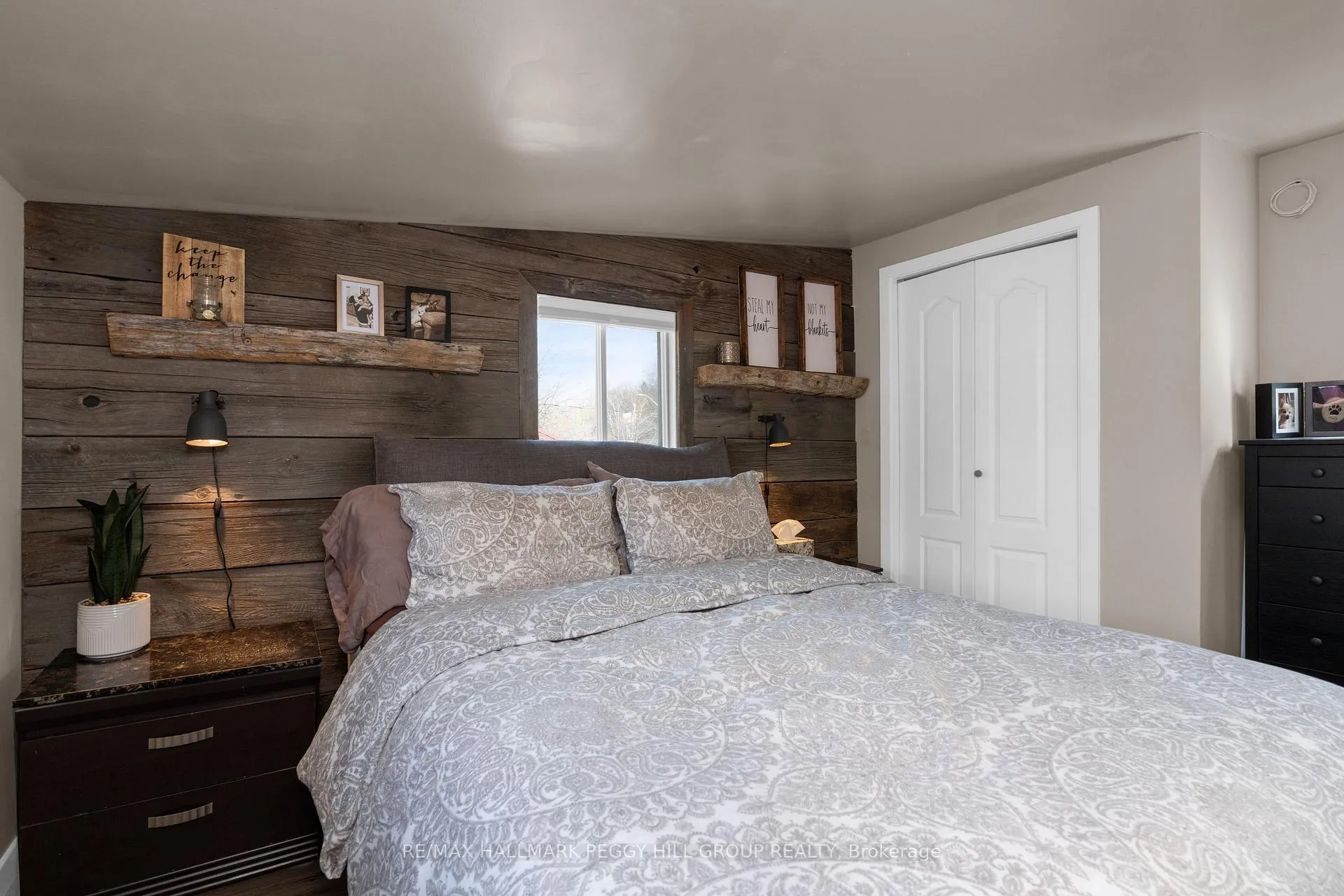 Photo 12 of 307 Millard Street, Orillia — HOMEH