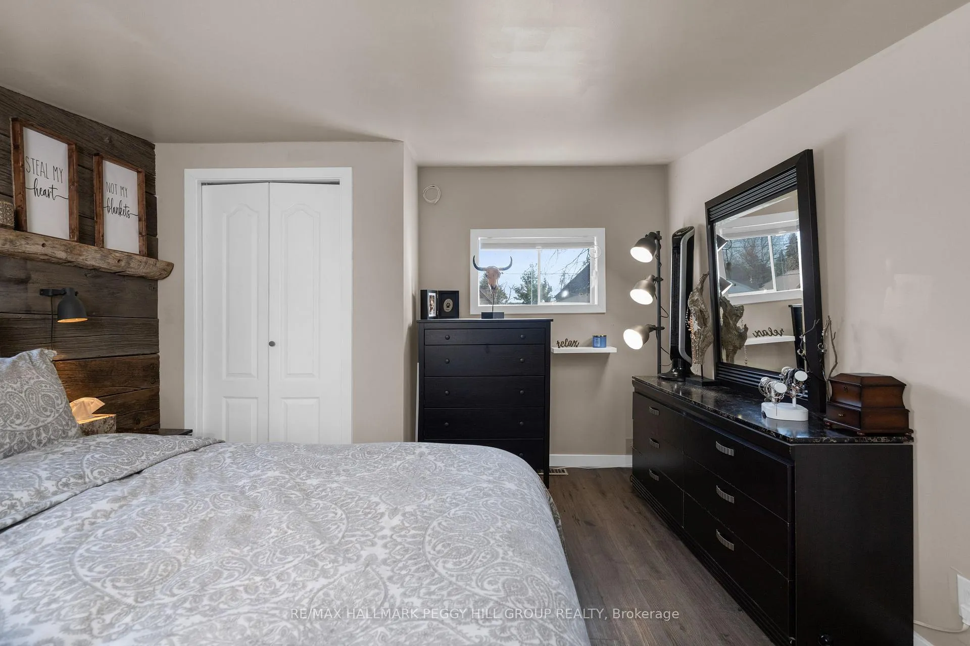 Photo 13 of 307 Millard Street, Orillia — HOMEH