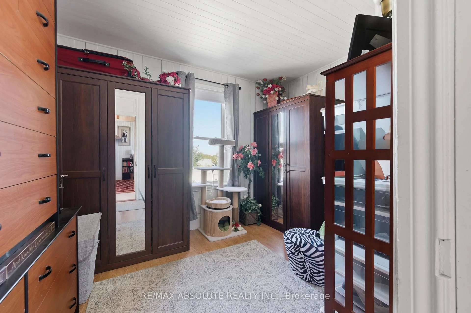 Photo 19 of 19 Leeds Street, Smiths Falls — HOMEH