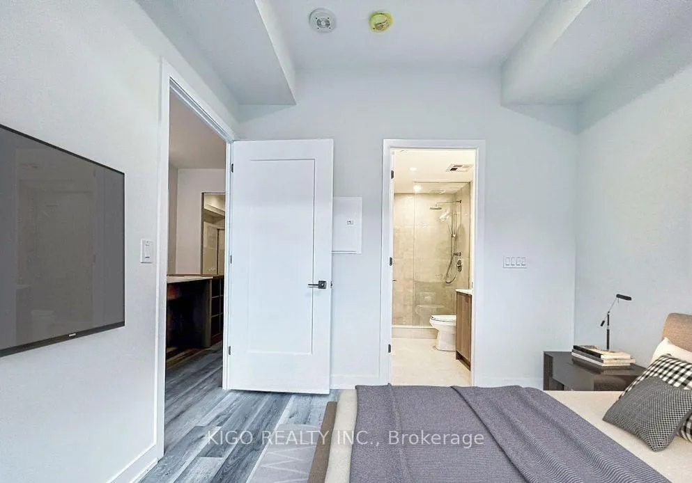 Photo 6 of Unit 602, 840 St Clair Avenue W, Toronto, Oakwood Village — HOMEH