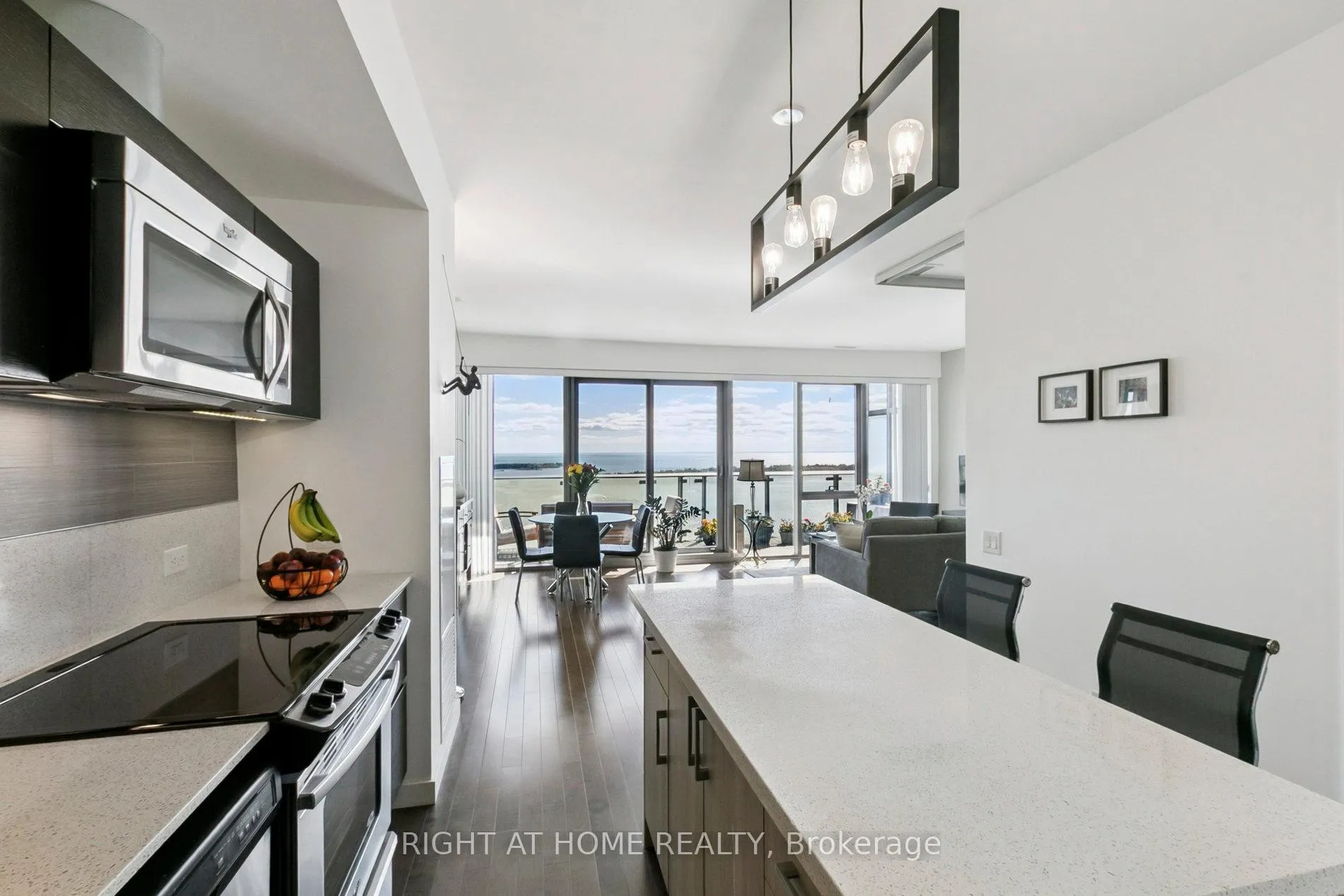 Photo 24 of Unit 3207, 390 Cherry Street, Toronto, Waterfront Communities — HOMEH