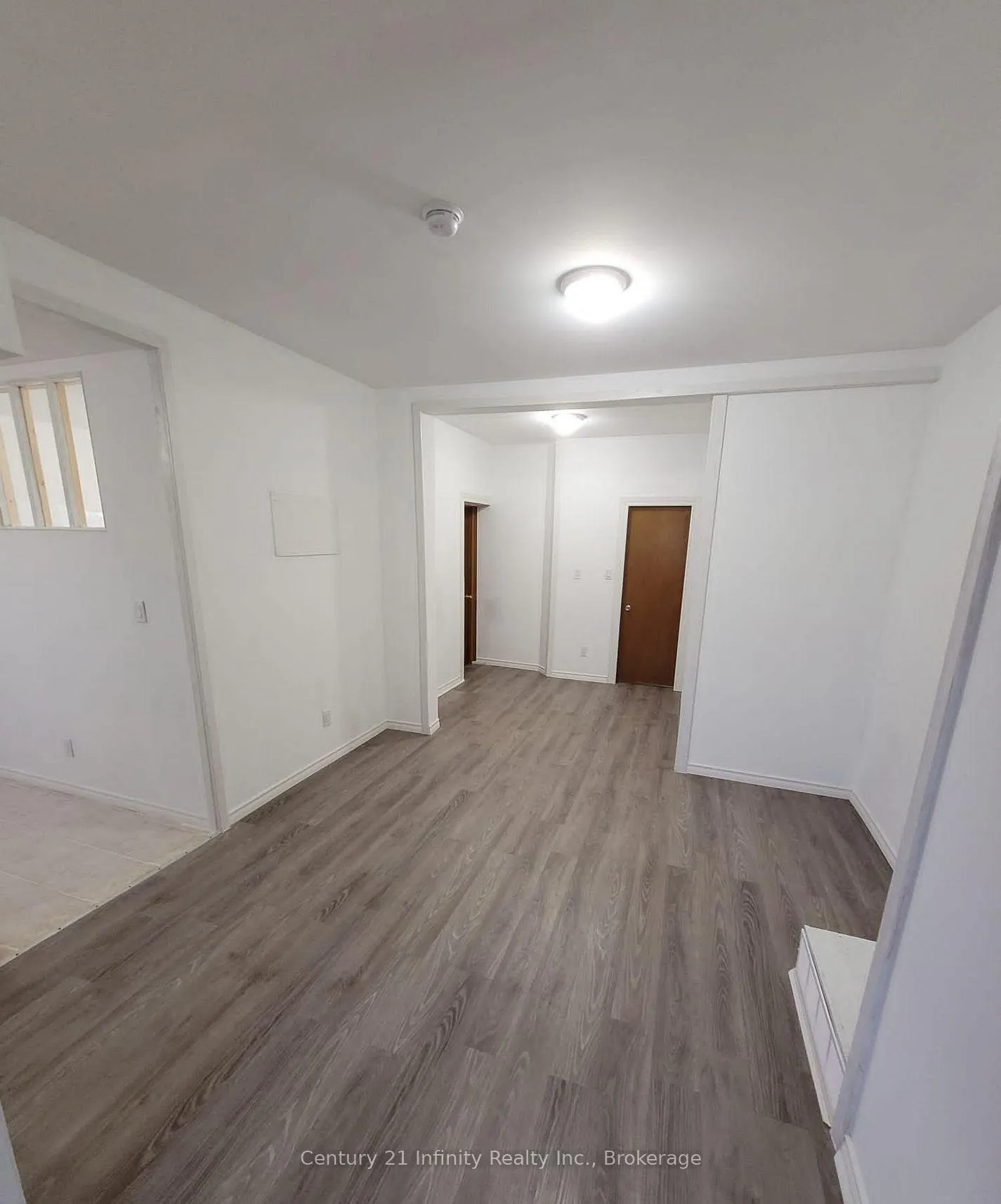 Photo 1 of Unit B, 555 Ritson Road, Oshawa, Central — HOMEH
