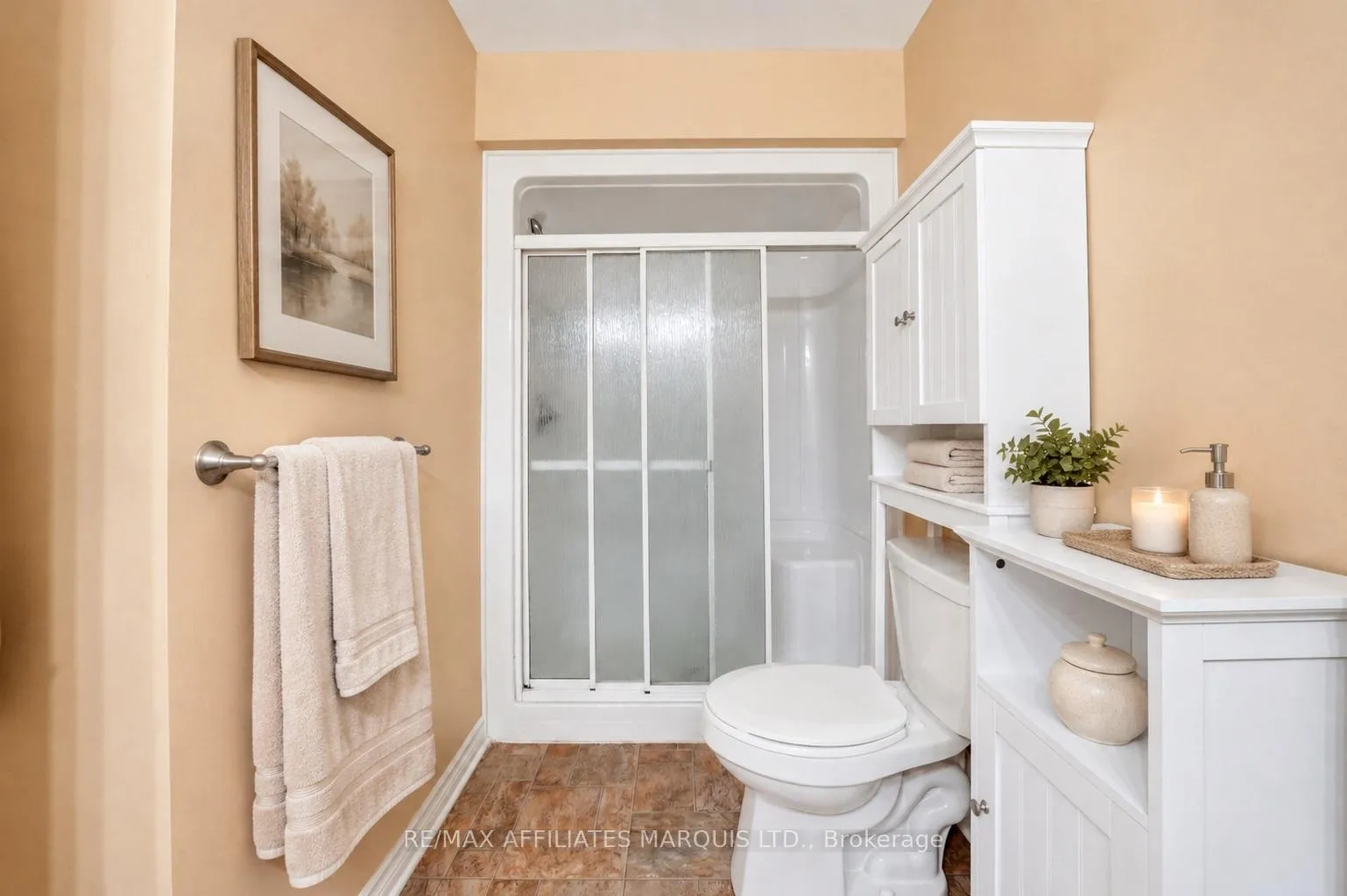 Photo 16 of Unit 401, 108 Second Street E, Cornwall — HOMEH