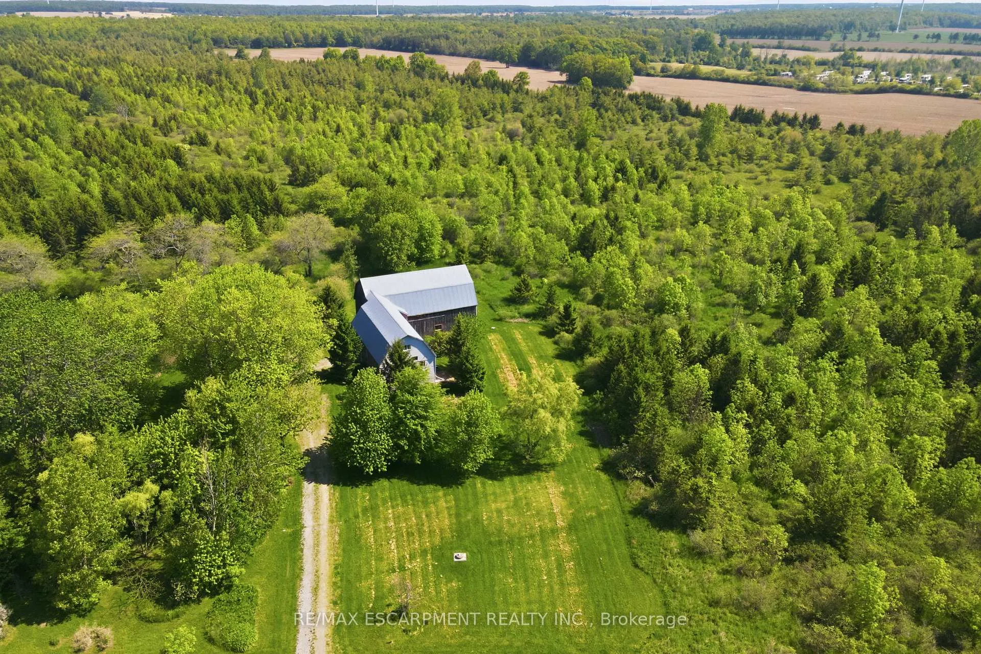 Photo 2 of 2069 Lakeshore Road, Haldimand — HOMEH