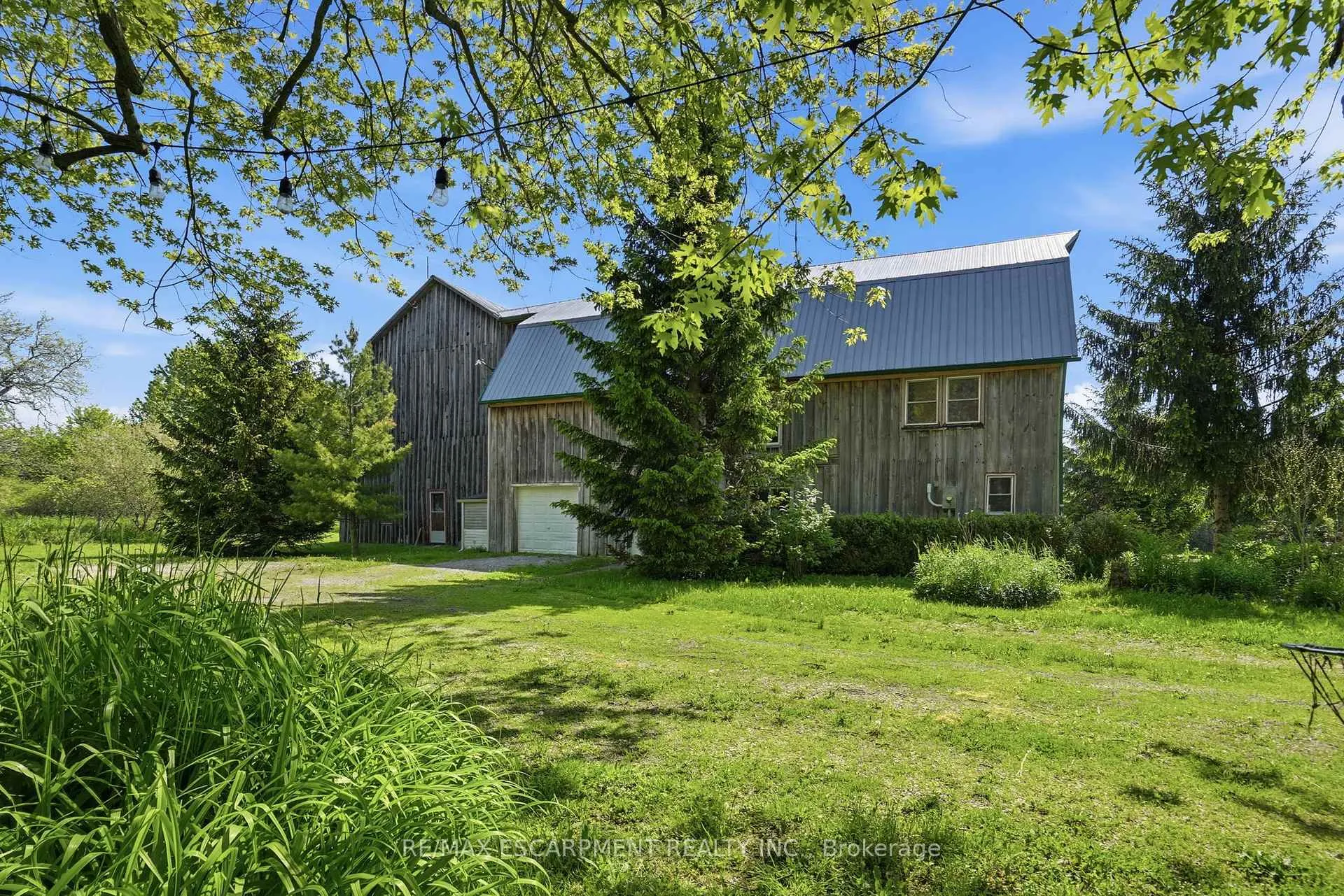 Photo 4 of 2069 Lakeshore Road, Haldimand — HOMEH
