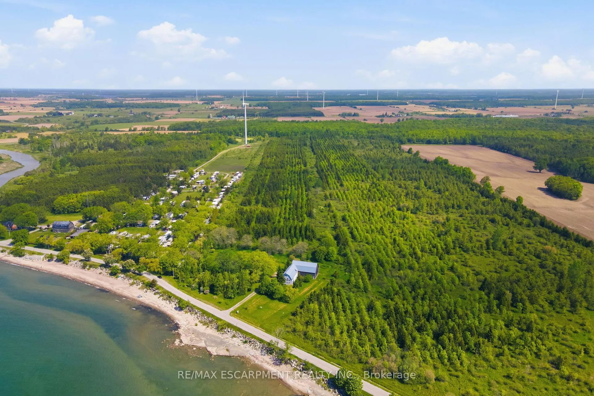 Photo 21 of 2069 Lakeshore Road, Haldimand — HOMEH