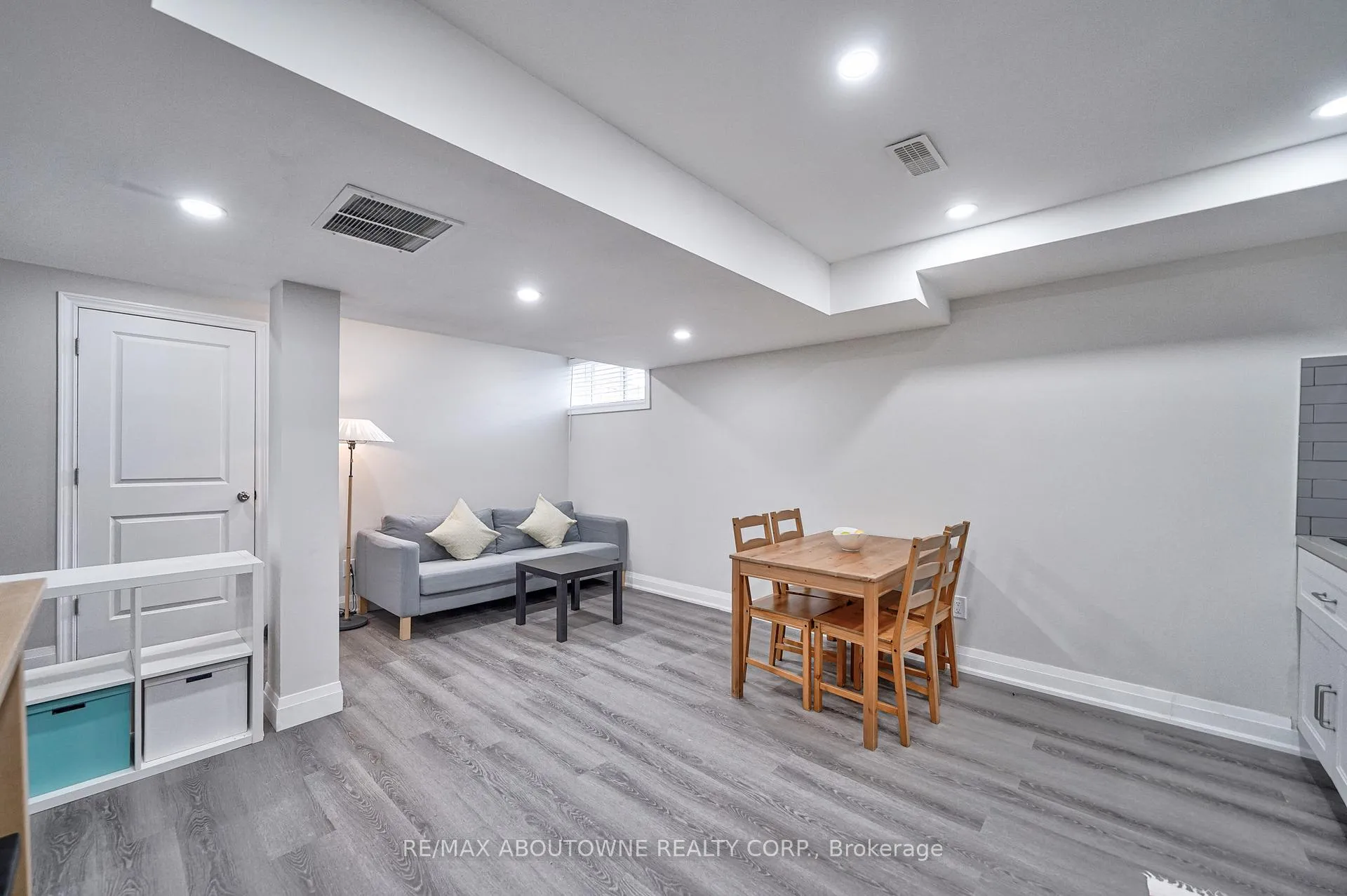 Photo 7 of Unit Lower, 195 Greti Drive, Hamilton, Rural Glanbrook — HOMEH