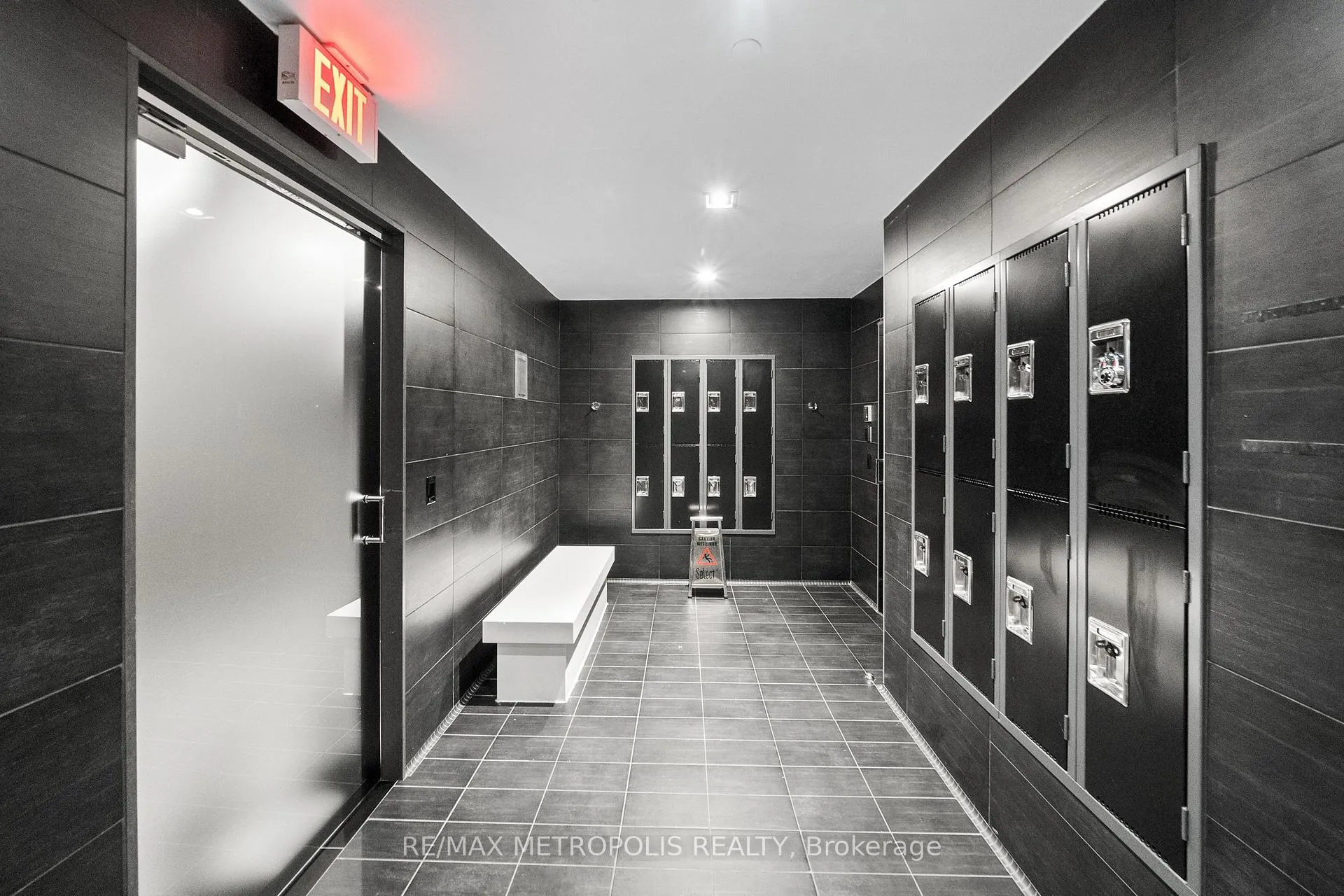 Photo 6 of Unit 1710, 1 Scott Street, Toronto, Waterfront Communities — HOMEH