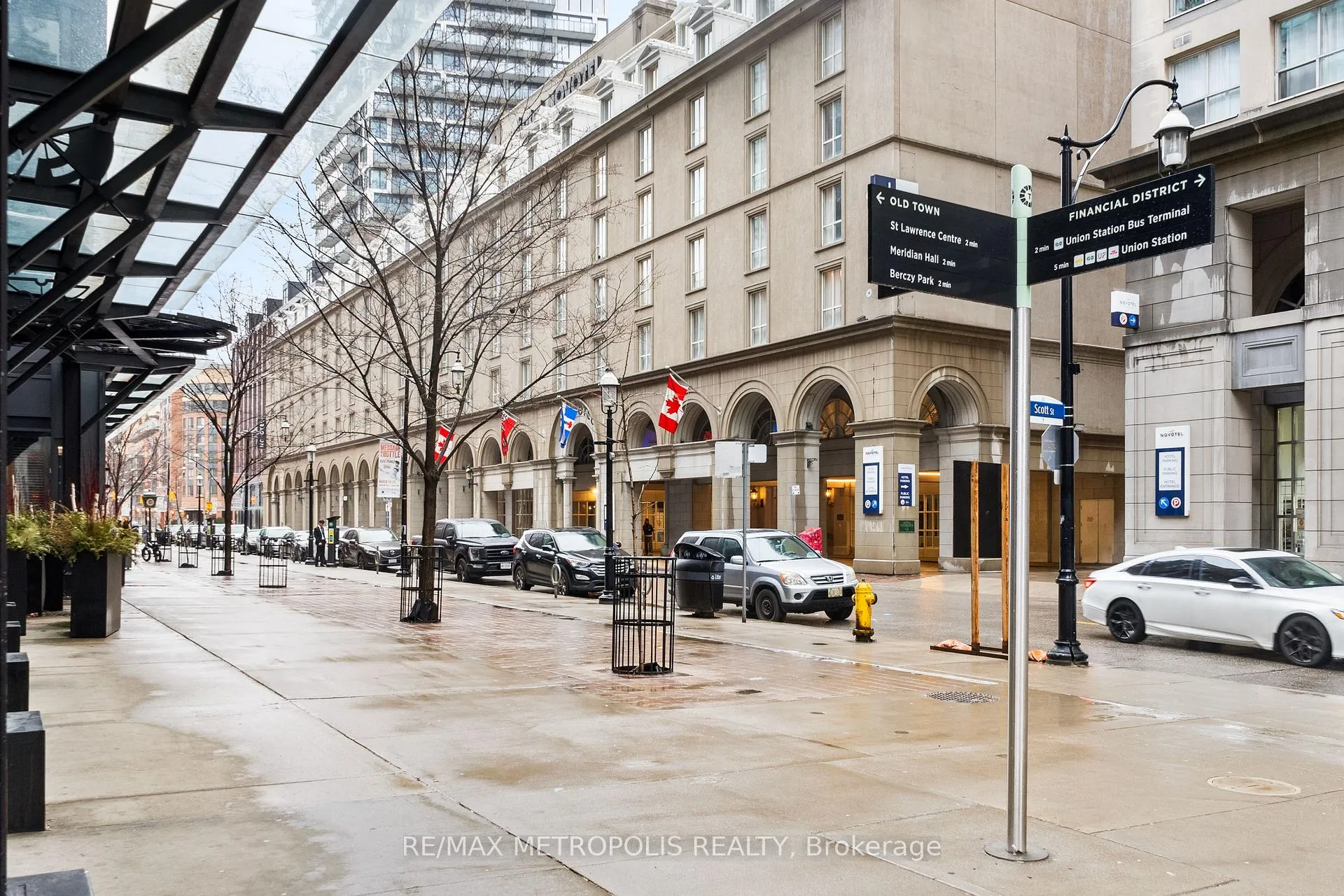 Photo 9 of Unit 1710, 1 Scott Street, Toronto, Waterfront Communities — HOMEH