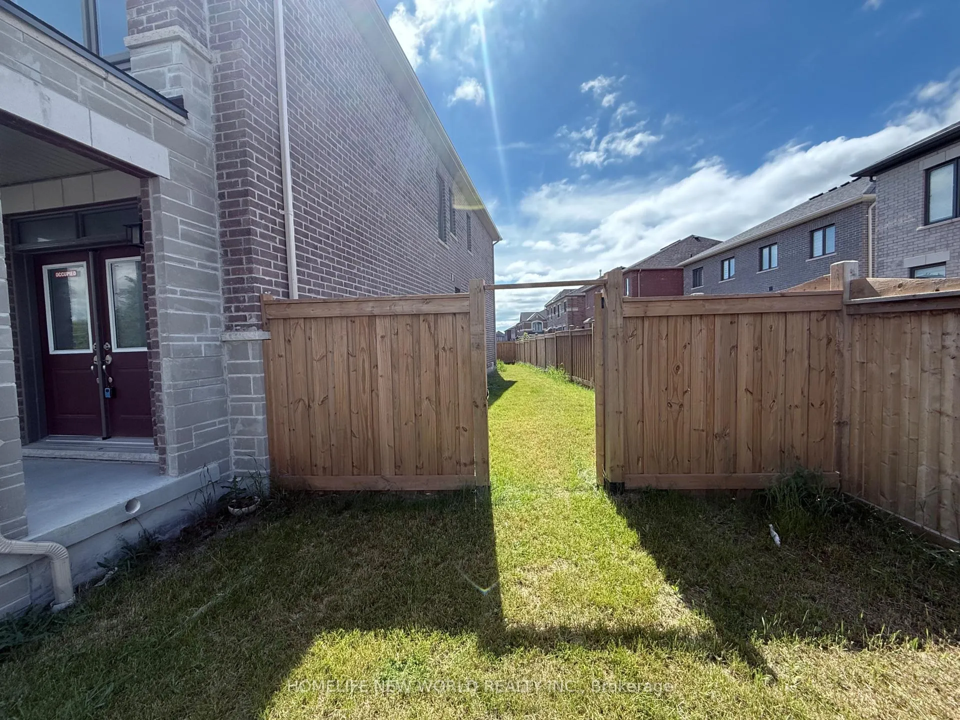 Photo 37 of 74 Fruitful Crescent, Whitby, Rural Whitby — HOMEH