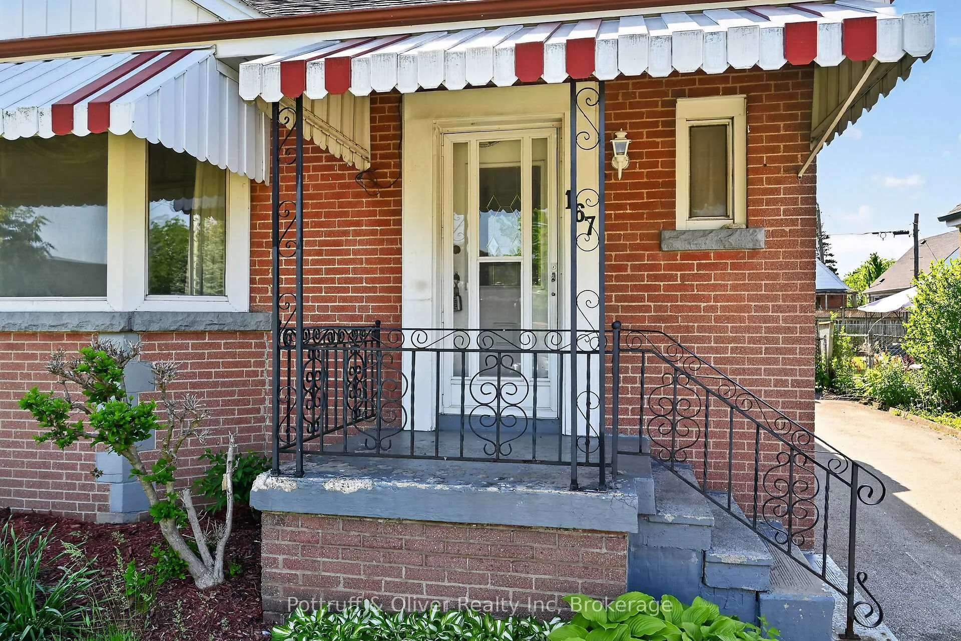 Photo 4 of 167 Taylor Avenue, Hamilton, Glenview — HOMEH