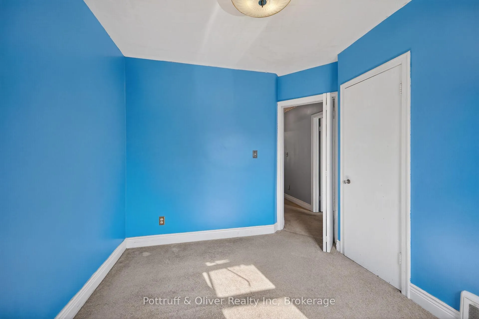 Photo 20 of 167 Taylor Avenue, Hamilton, Glenview — HOMEH