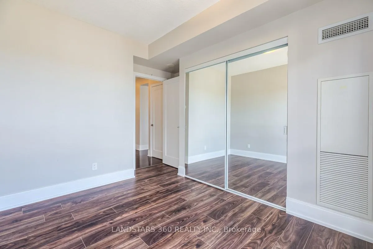 Photo 19 of Unit 2120, 70 Roehampton Avenue, Toronto, Mount Pleasant West — HOMEH