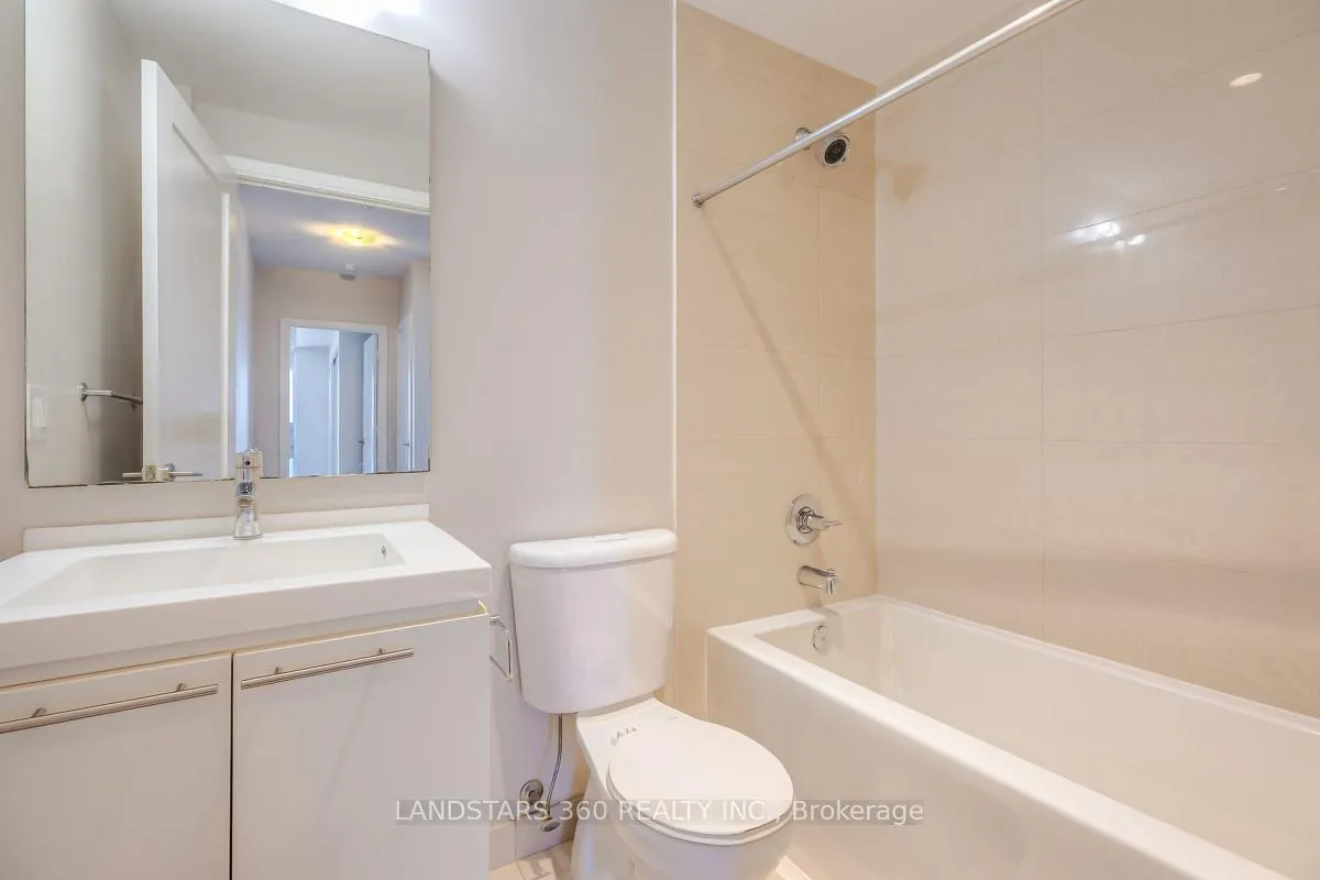 Photo 20 of Unit 2120, 70 Roehampton Avenue, Toronto, Mount Pleasant West — HOMEH