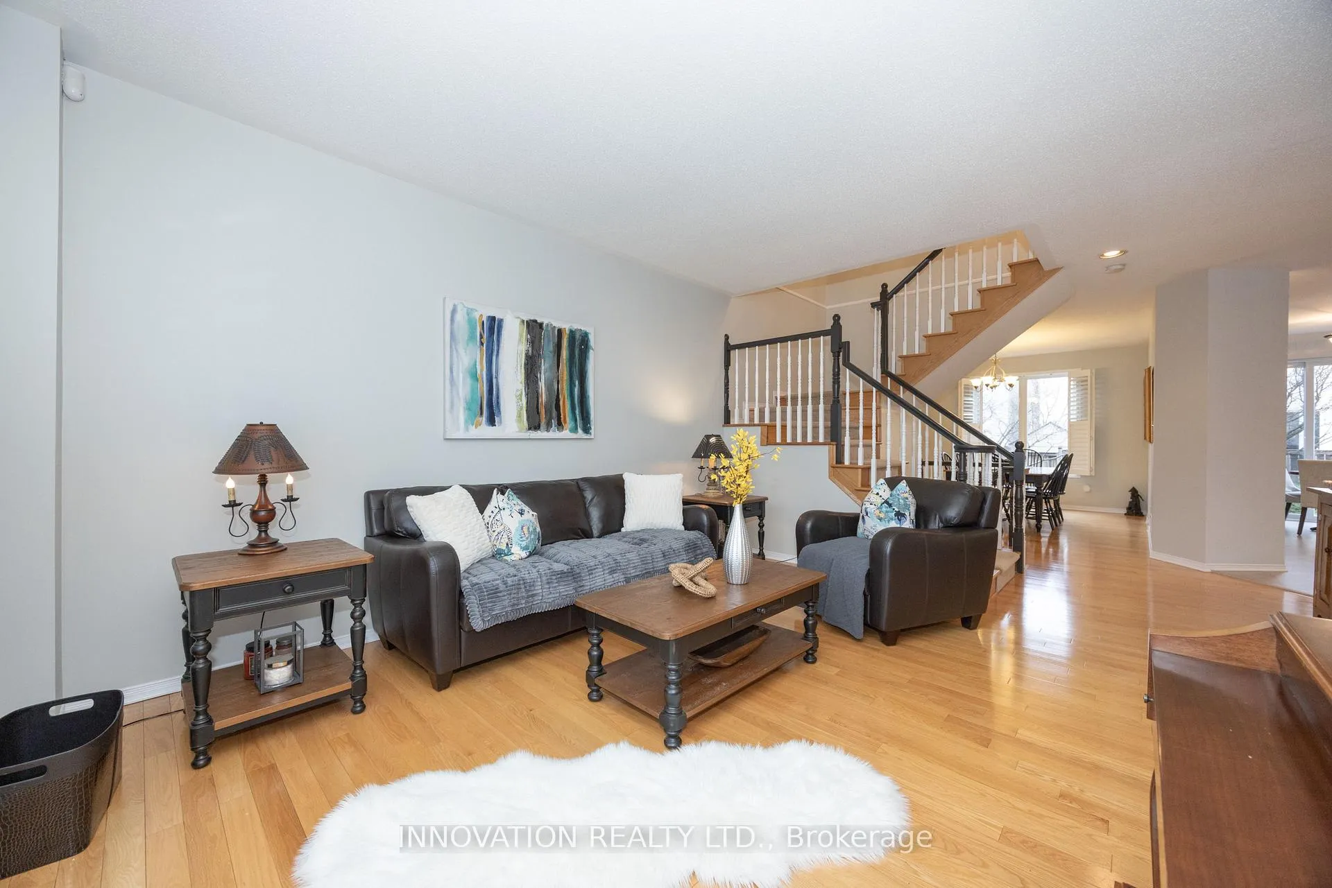 Photo 6 of 15 Whithorn Avenue, Ottawa, Kanata - Morgan's Grant/South March — HOMEH