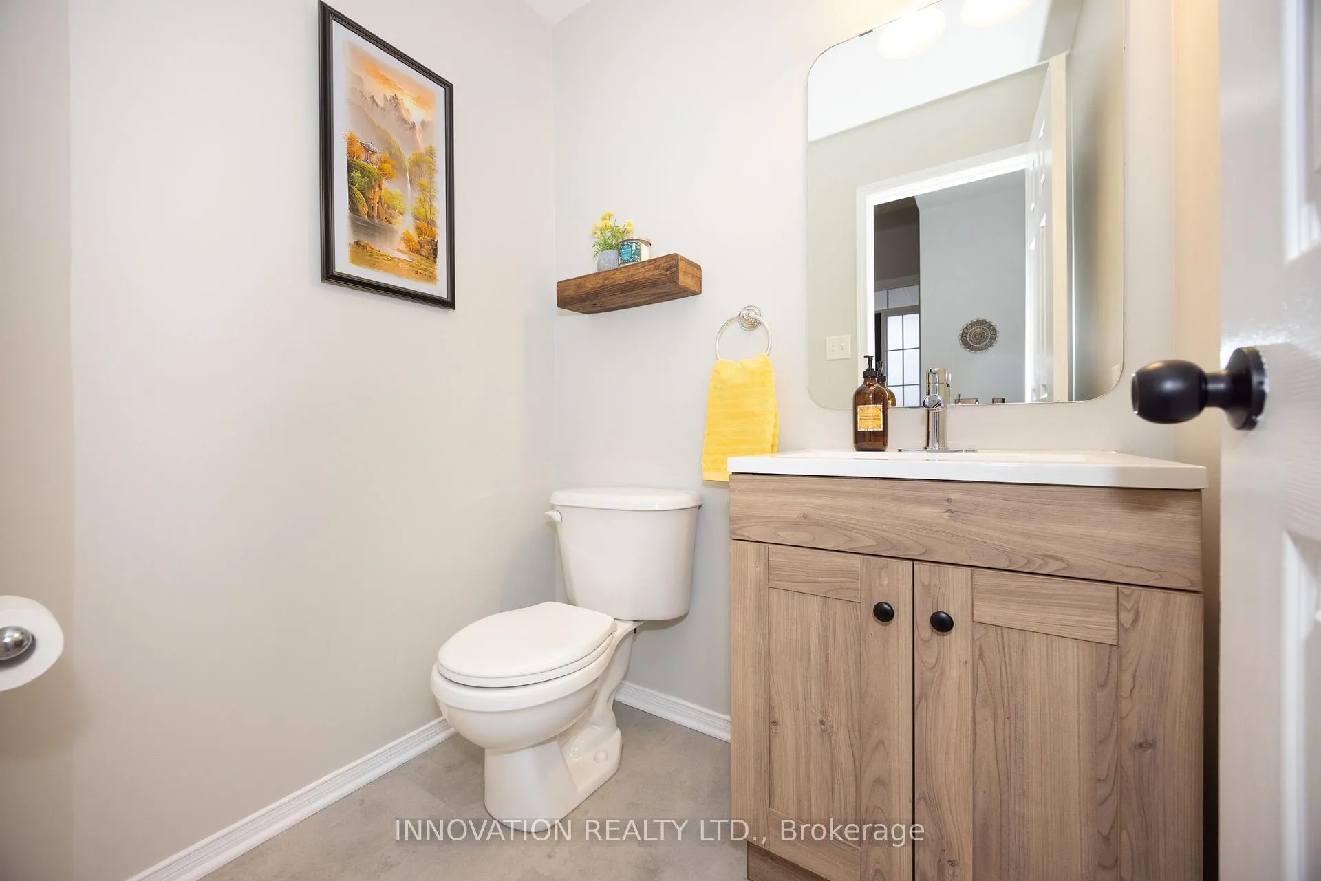 Photo 18 of 15 Whithorn Avenue, Ottawa, Kanata - Morgan's Grant/South March — HOMEH