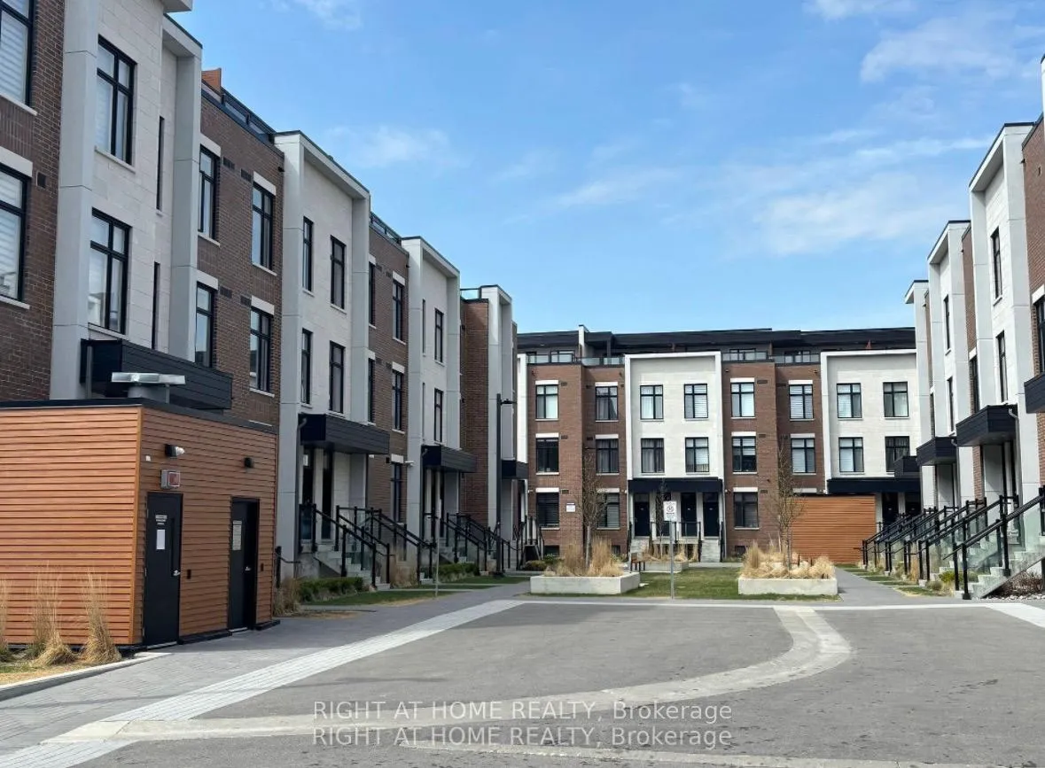 Photo 5 of Unit U228, 9570 Islington Avenue W, Vaughan, Sonoma Heights — HOMEH