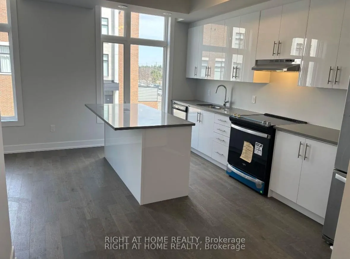 Photo 16 of Unit U228, 9570 Islington Avenue W, Vaughan, Sonoma Heights — HOMEH