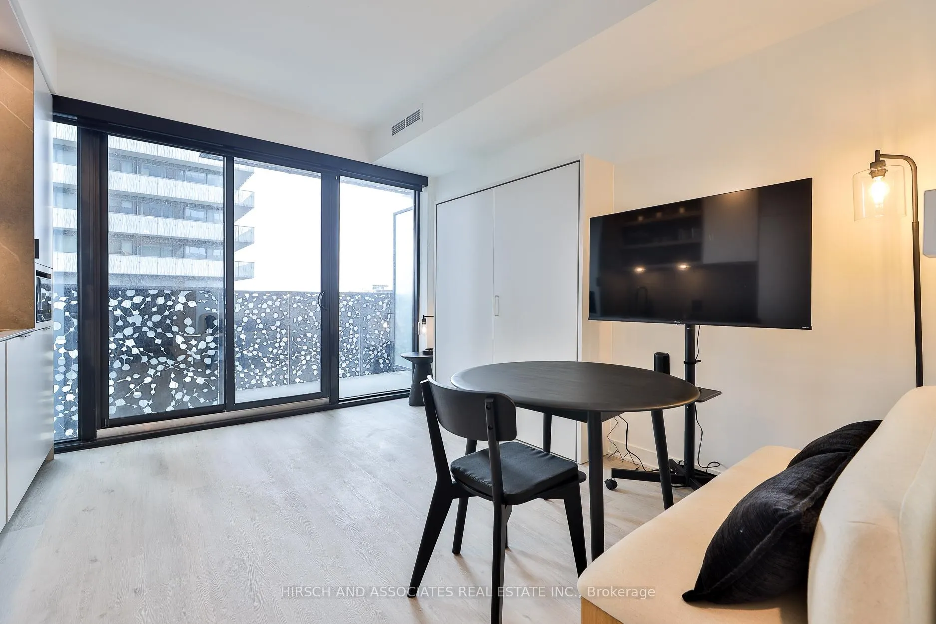 Photo 10 of Unit 1911, 55 Charles Street E, Toronto, Church-Yonge Corridor — HOMEH