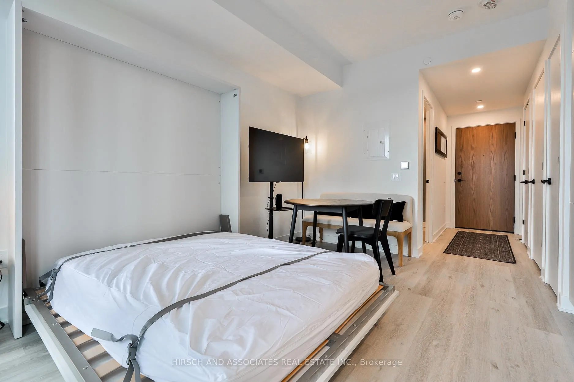 Photo 12 of Unit 1911, 55 Charles Street E, Toronto, Church-Yonge Corridor — HOMEH