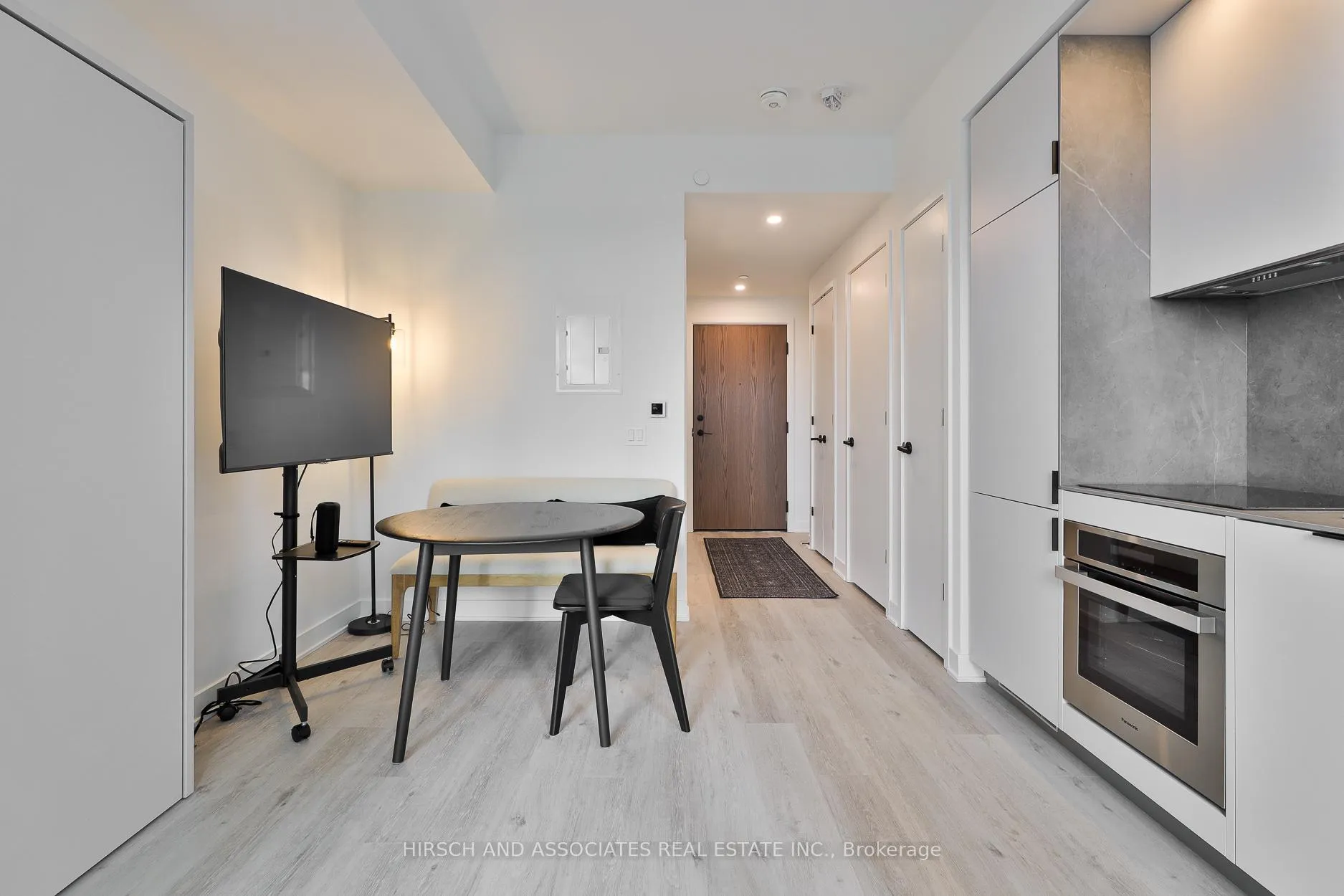 Photo 21 of Unit 1911, 55 Charles Street E, Toronto, Church-Yonge Corridor — HOMEH