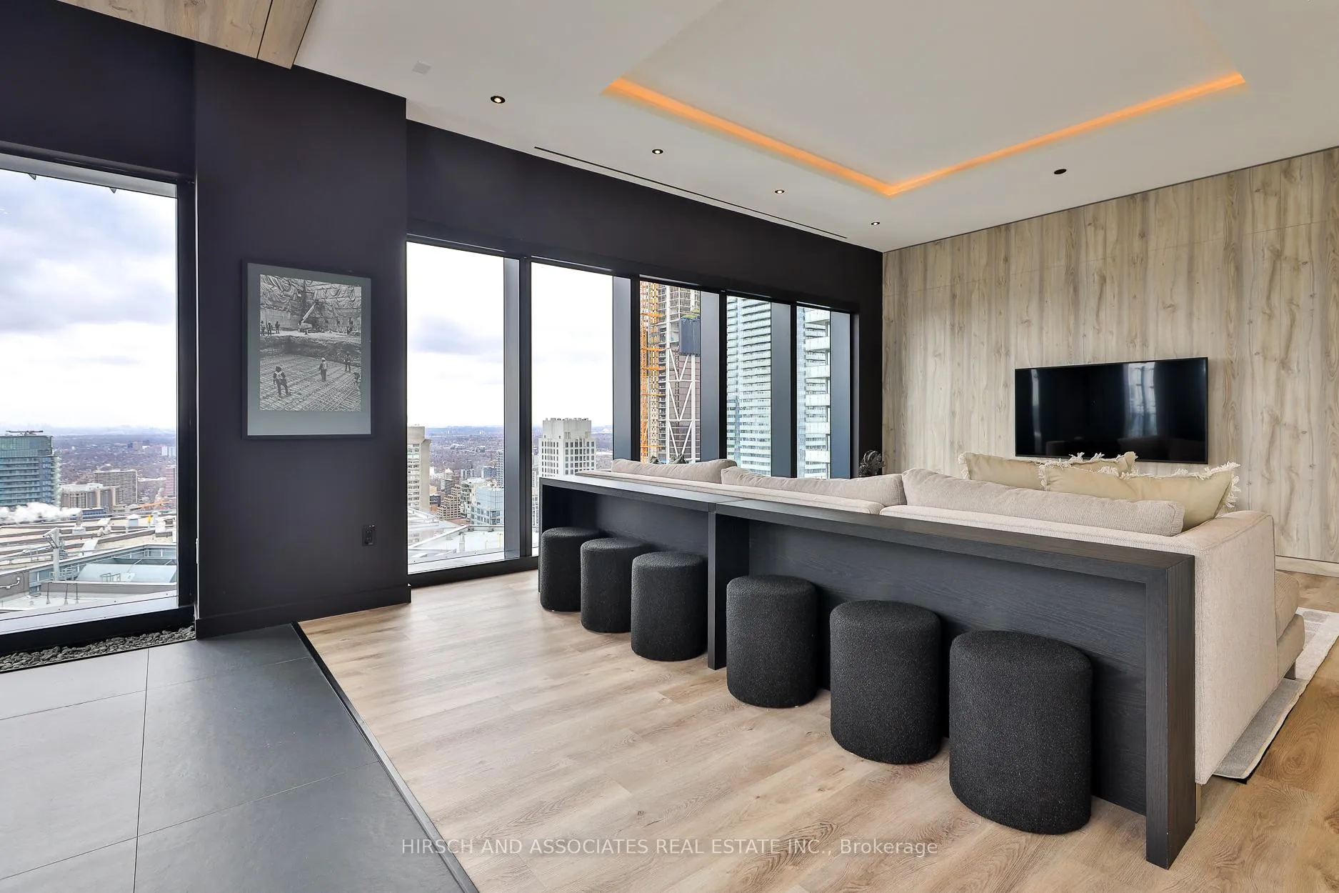 Photo 33 of Unit 1911, 55 Charles Street E, Toronto, Church-Yonge Corridor — HOMEH